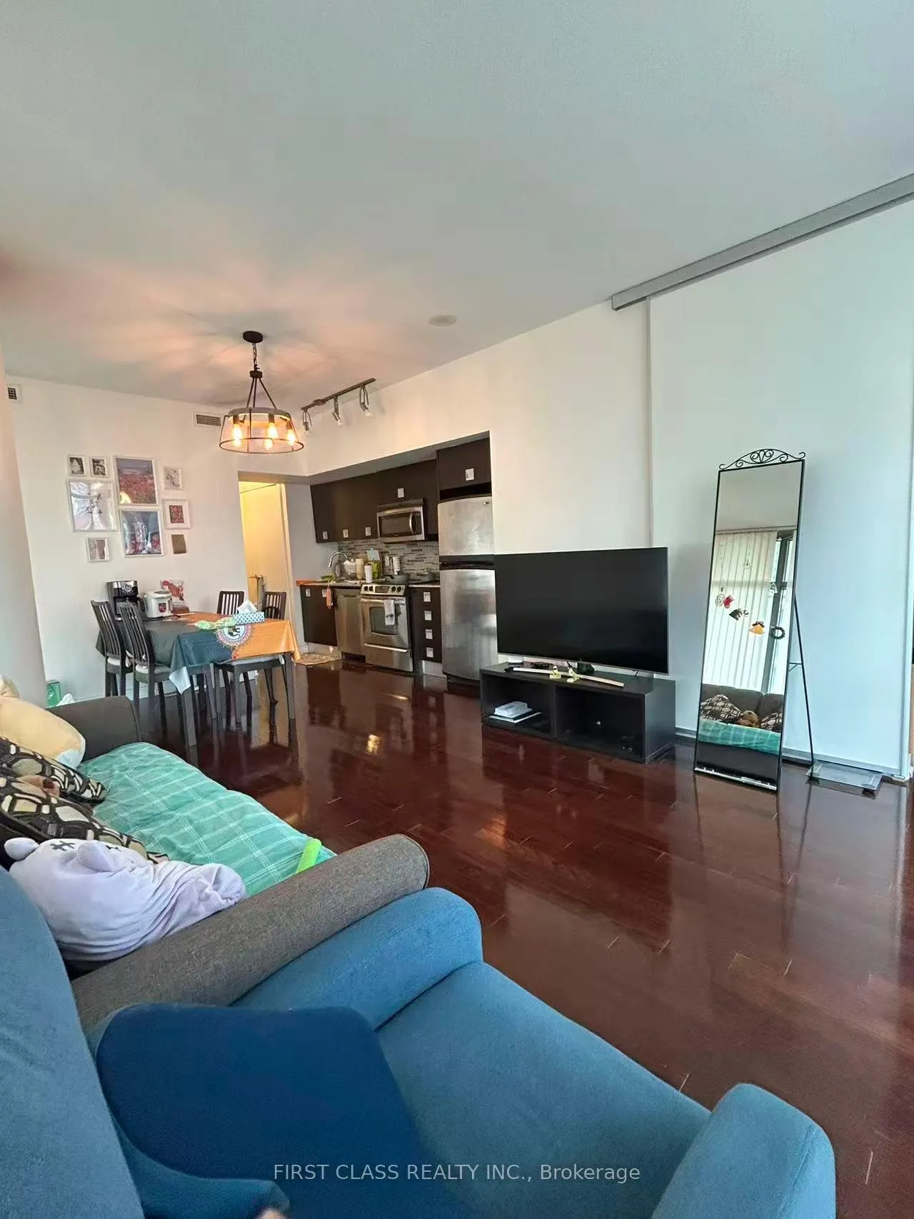 Photo 7 of Unit 1409, 33 Charles Street E, Toronto, Church-Yonge Corridor — HOMEH