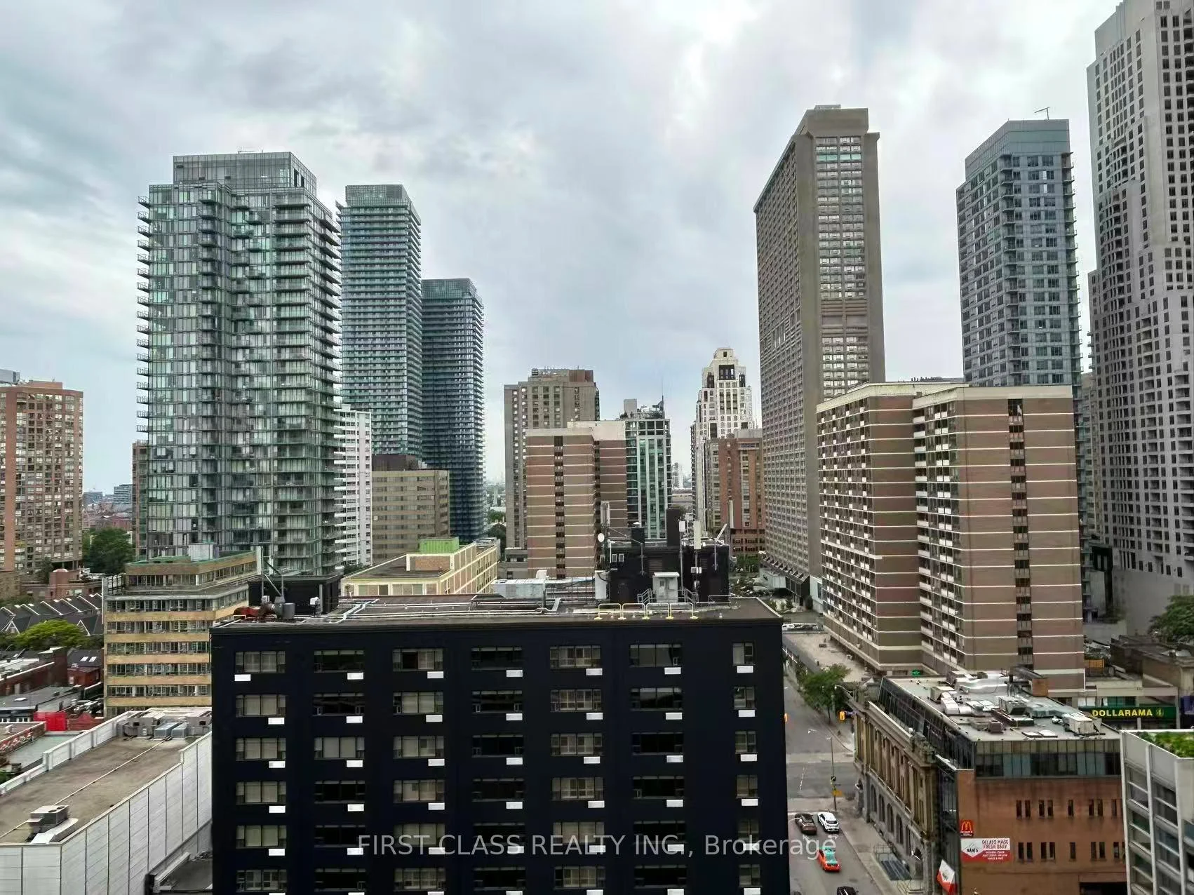 Photo 41 of Unit 1409, 33 Charles Street E, Toronto, Church-Yonge Corridor — HOMEH