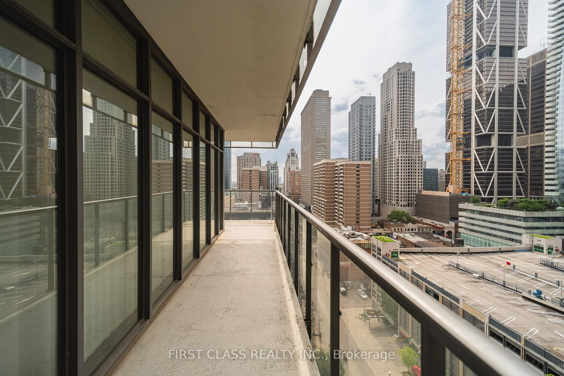 Photo 43 of Unit 1409, 33 Charles Street E, Toronto, Church-Yonge Corridor — HOMEH