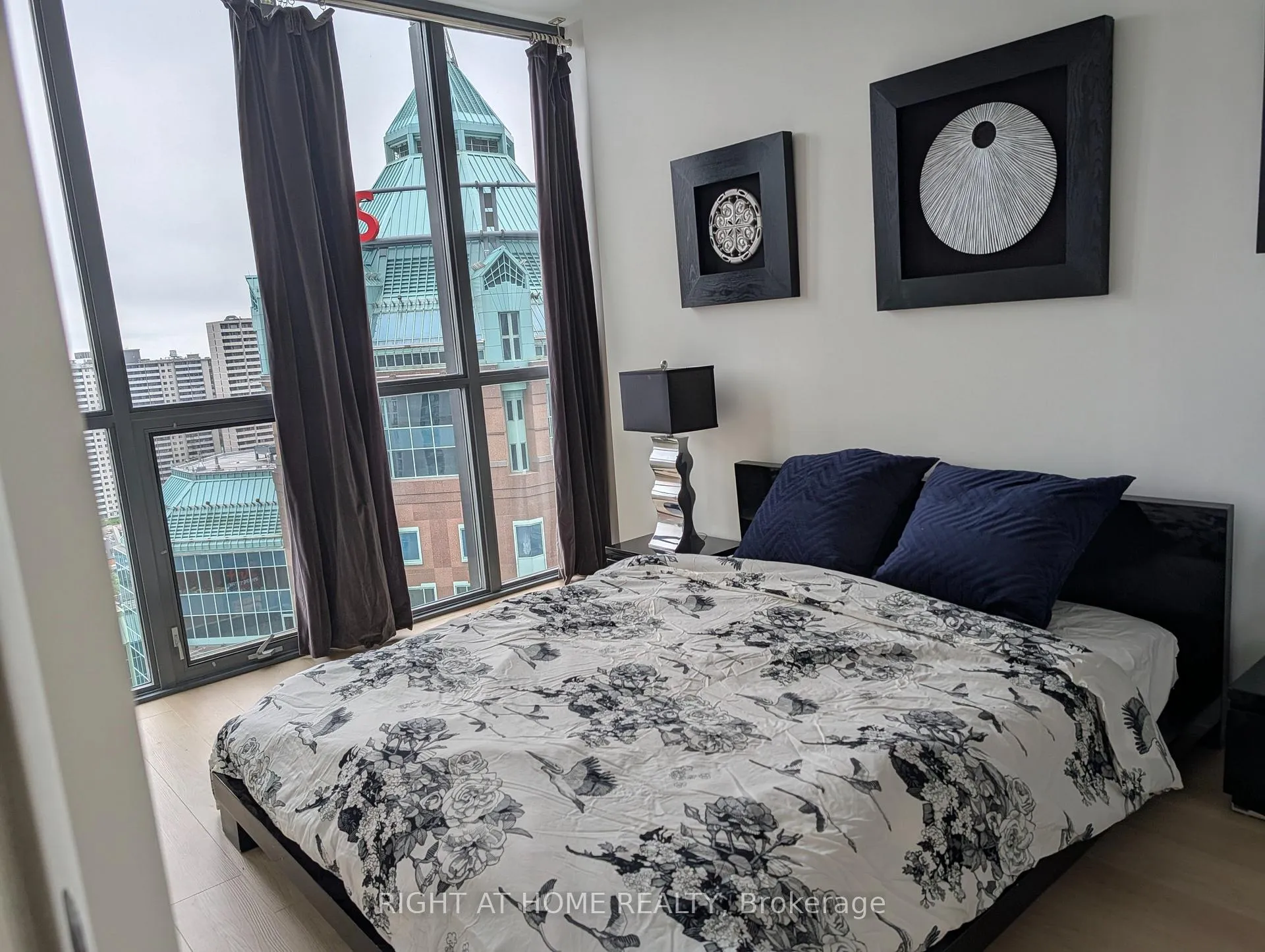 Photo 12 of Unit 2408, 110 Charles Street E, Toronto, Church-Yonge Corridor — HOMEH