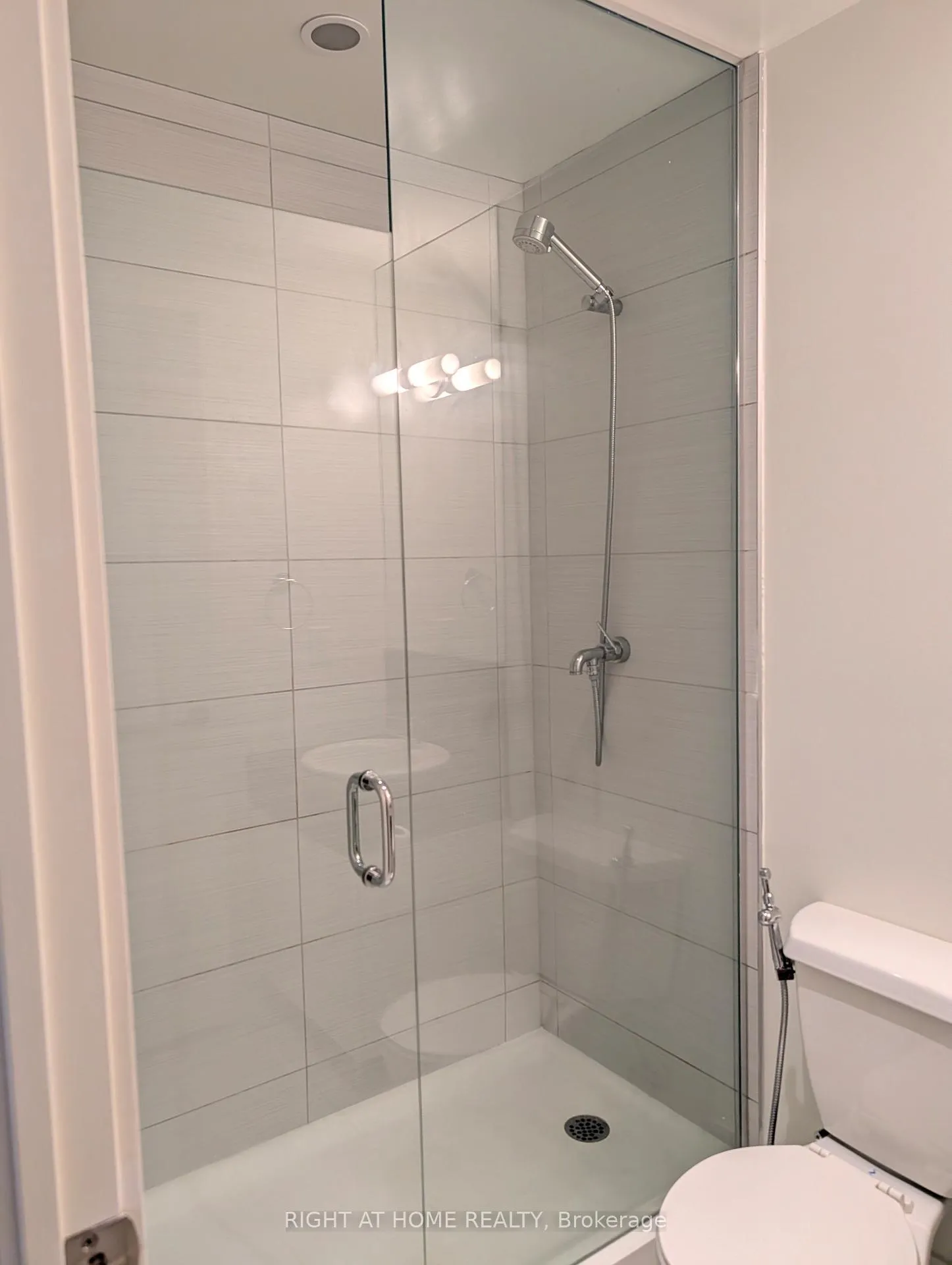 Photo 23 of Unit 2408, 110 Charles Street E, Toronto, Church-Yonge Corridor — HOMEH
