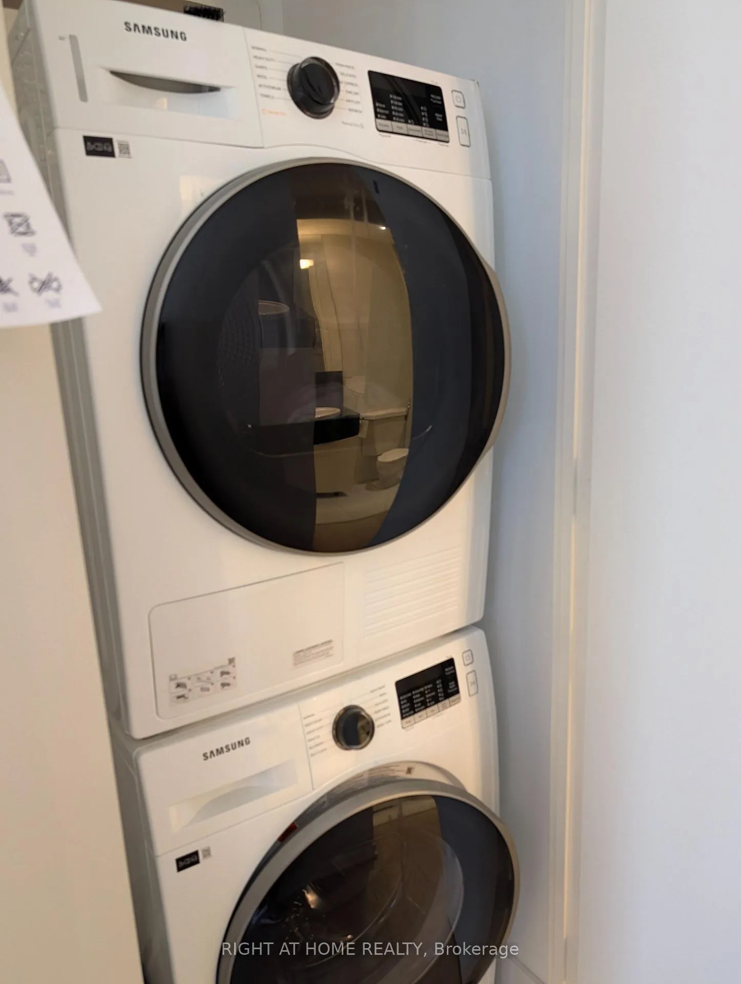 Photo 26 of Unit 2408, 110 Charles Street E, Toronto, Church-Yonge Corridor — HOMEH
