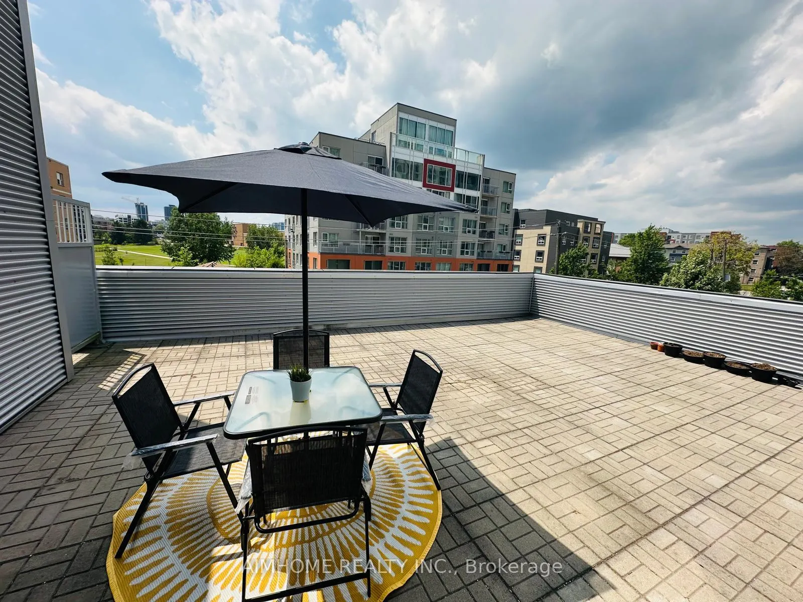 Photo 18 of Unit 309, 318 Spruce Street, Waterloo, Beechwood/University — HOMEH
