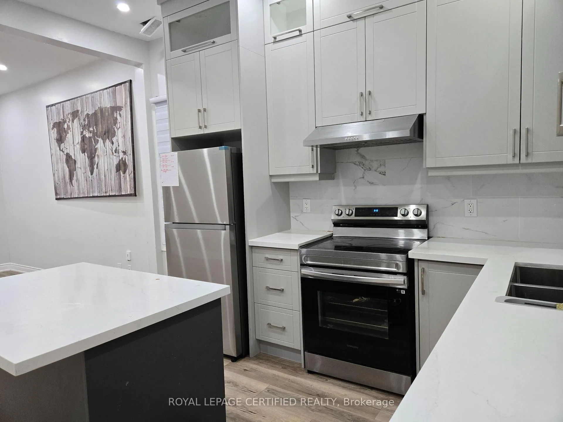 Photo 5 of 195 Picton Street E, Hamilton, North End — HOMEH