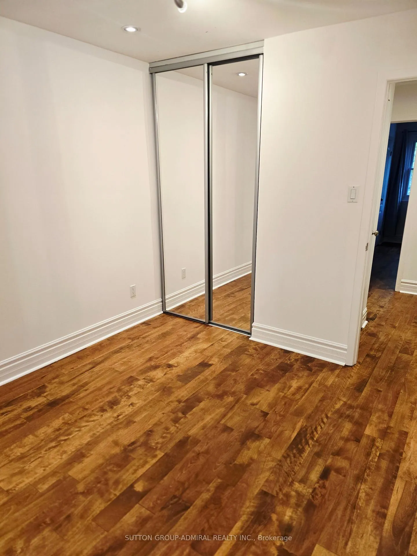 Photo 14 of 24 Corkory Way, Markham, Aileen-Willowbrook — HOMEH