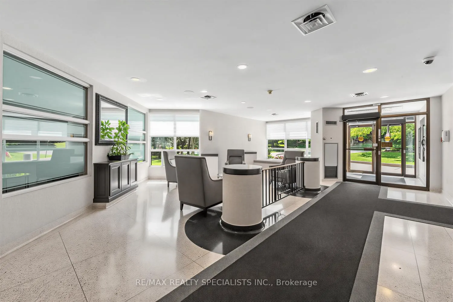 Photo 22 of Unit 1006, 10 Laurelcrest Street, Brampton, Queen Street Corridor — HOMEH