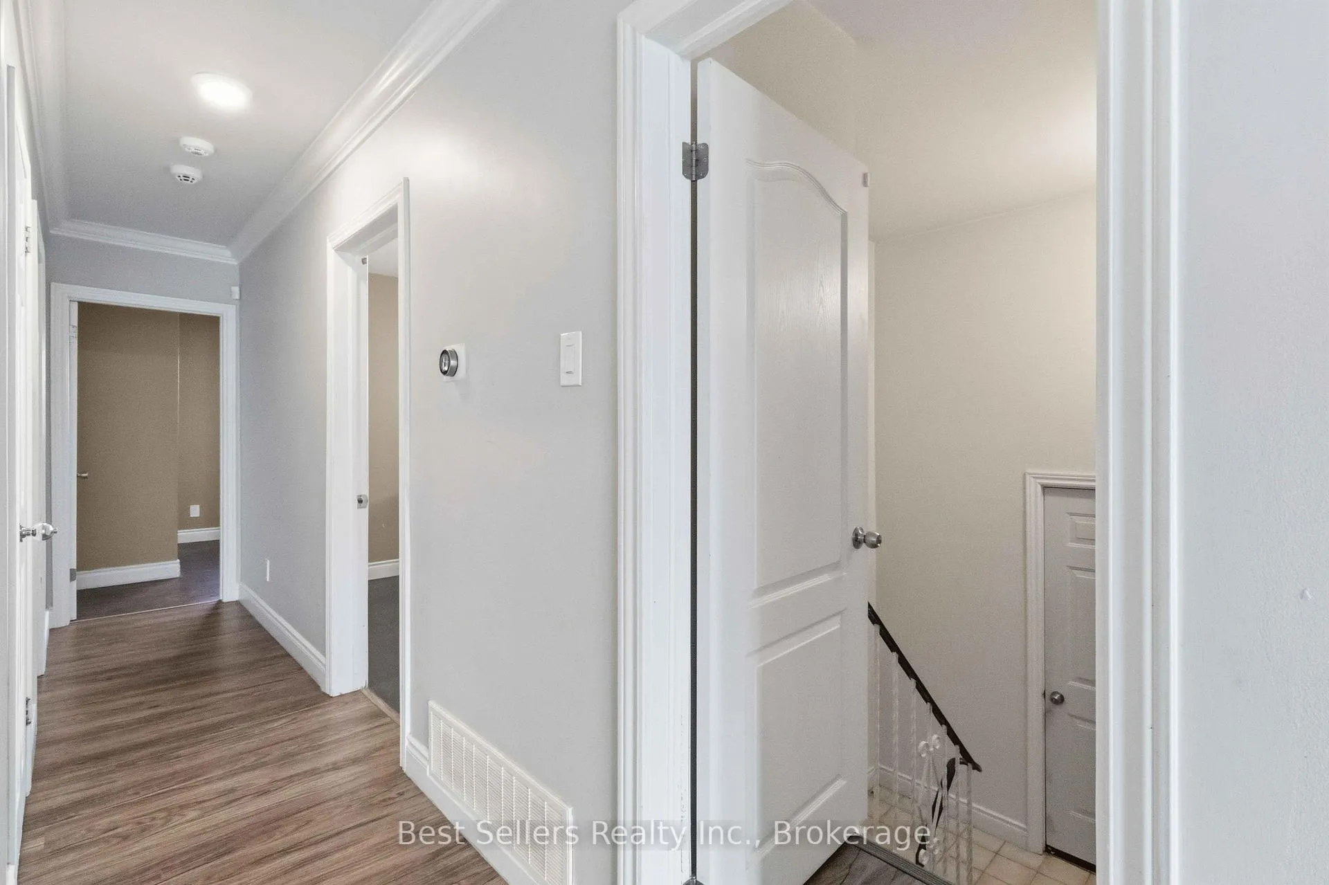 Photo 7 of 80 Felan Crescent, Etobicoke, Thistletown-Beaumonde Heights — HOMEH
