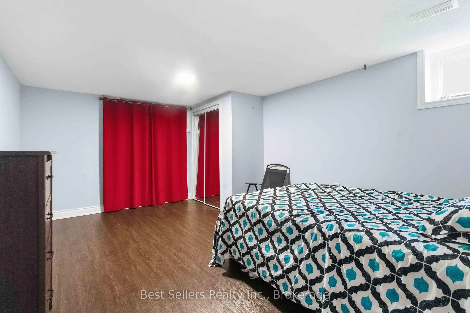 Photo 25 of 80 Felan Crescent, Etobicoke, Thistletown-Beaumonde Heights — HOMEH