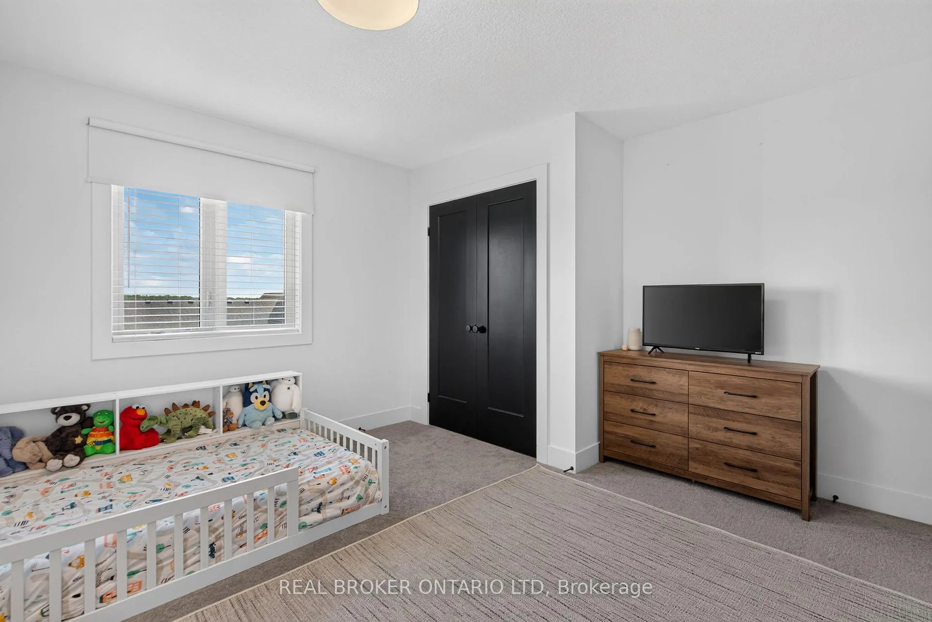 Photo 27 of 77 Daventry Way, Middlesex Centre, Kilworth — HOMEH