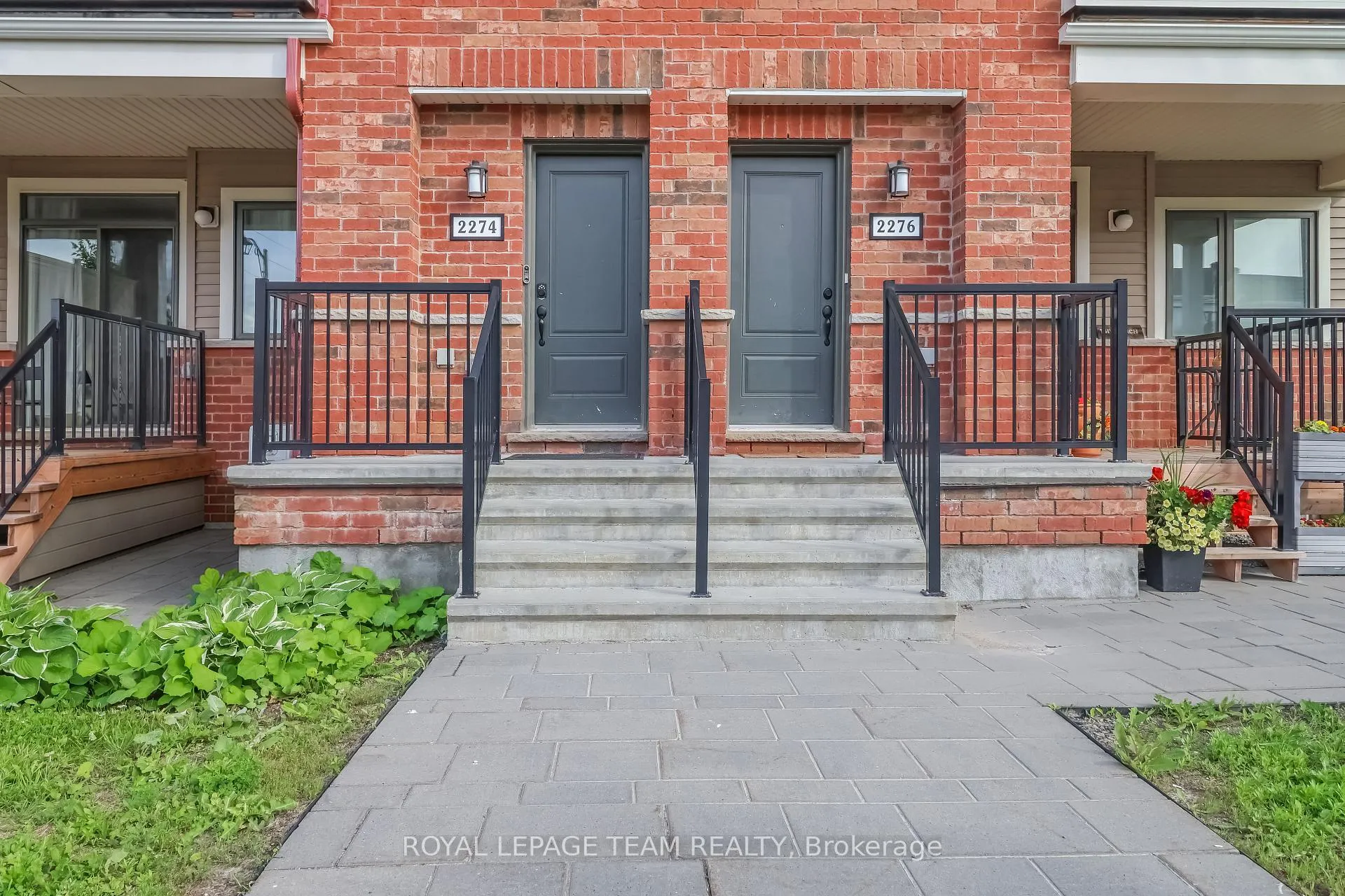 Photo 2 of 2274 Watercolours Way, Ottawa, Barrhaven - Half Moon Bay — HOMEH