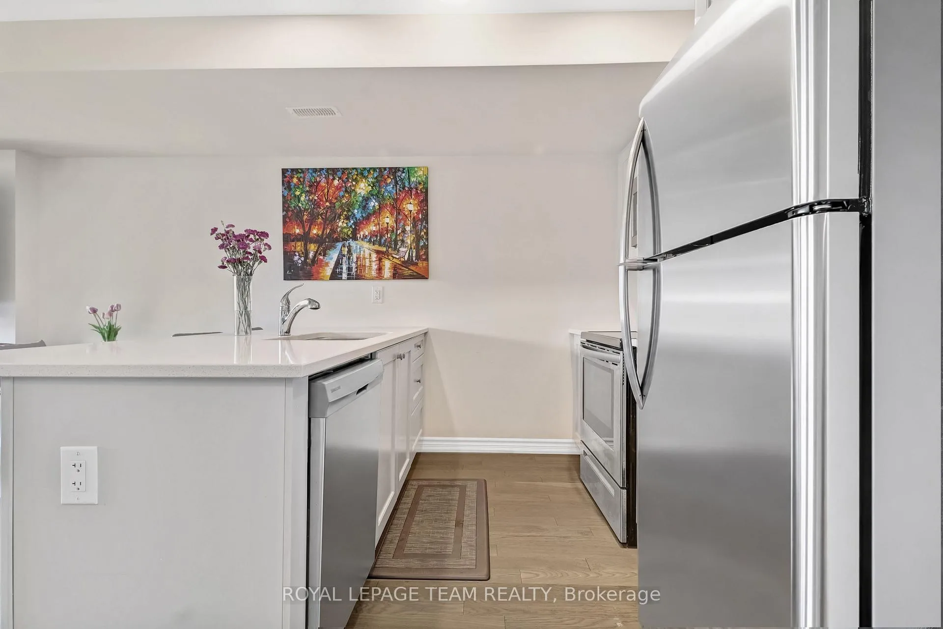 Photo 12 of 2274 Watercolours Way, Ottawa, Barrhaven - Half Moon Bay — HOMEH