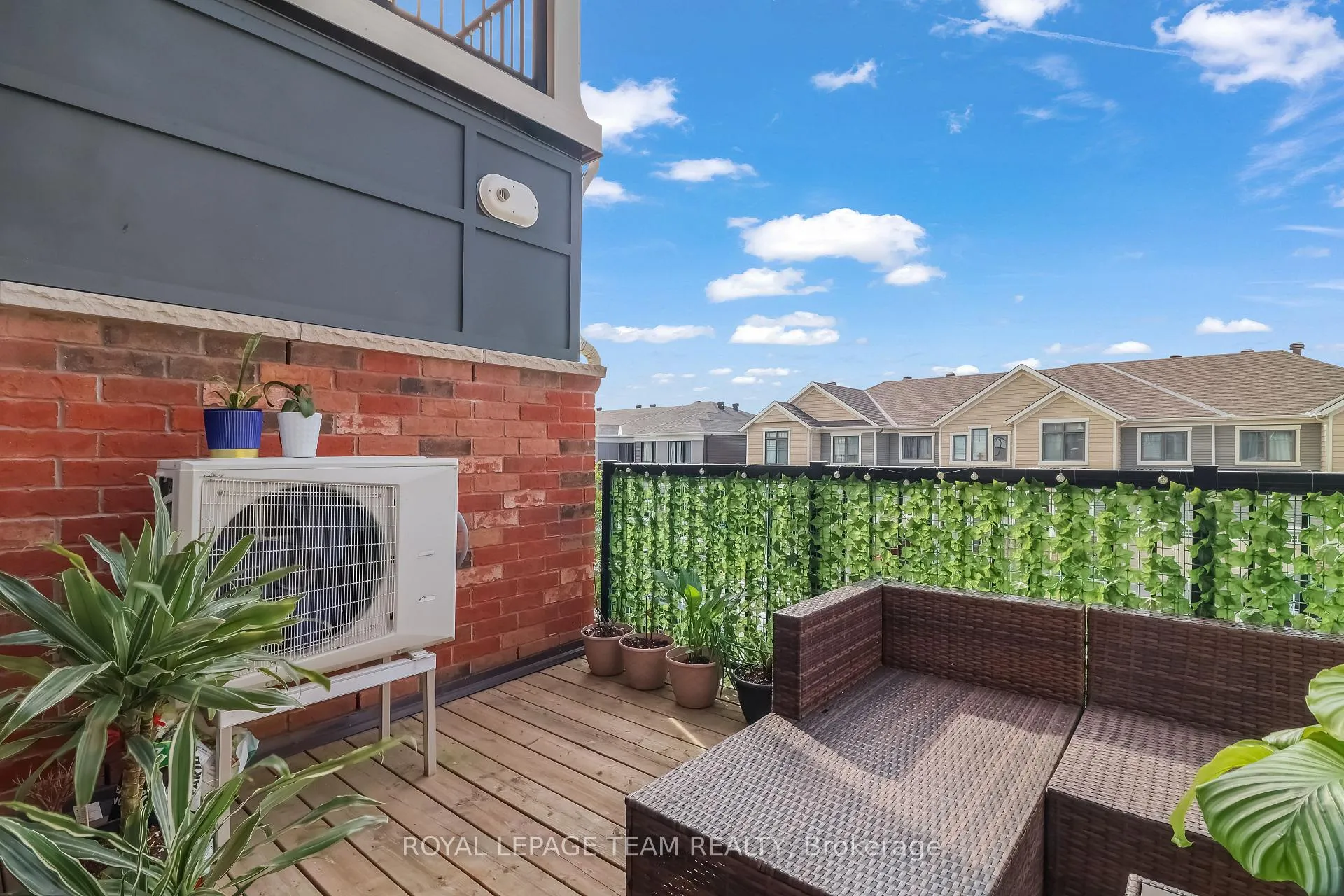 Photo 13 of 2274 Watercolours Way, Ottawa, Barrhaven - Half Moon Bay — HOMEH