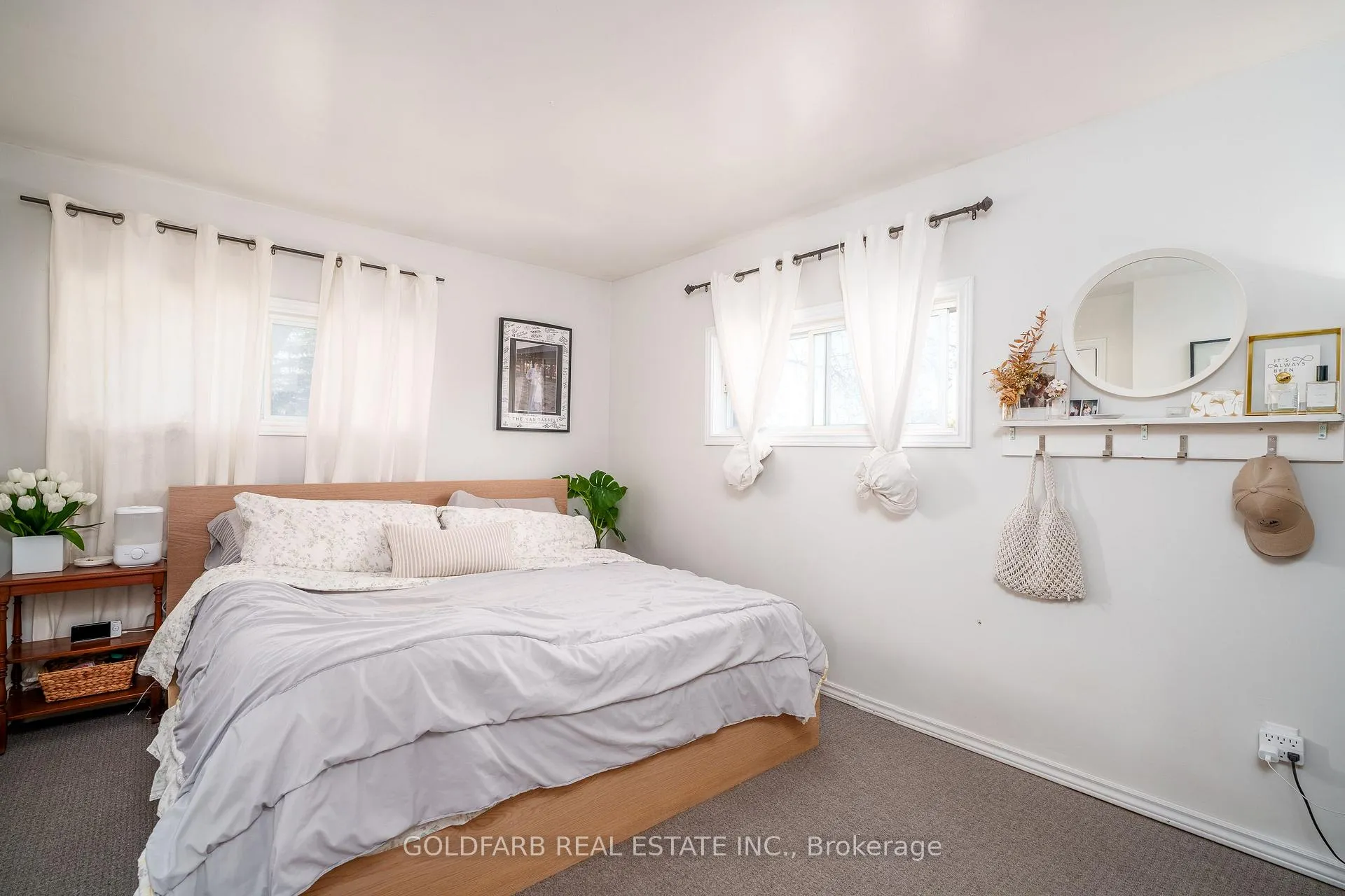Photo 13 of 1635 Innisfil Beach Road, Innisfil, Alcona — HOMEH