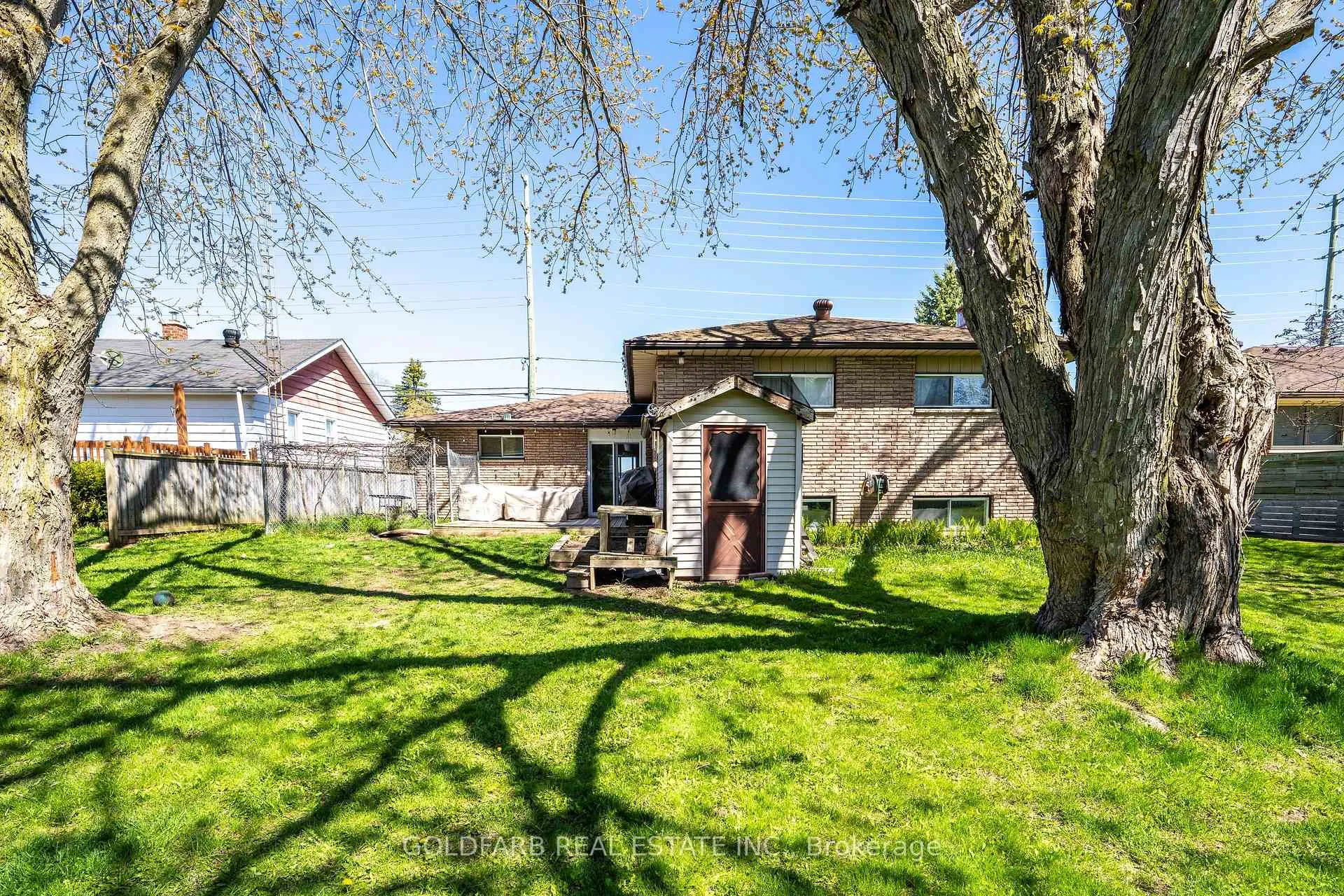 Photo 24 of 1635 Innisfil Beach Road, Innisfil, Alcona — HOMEH