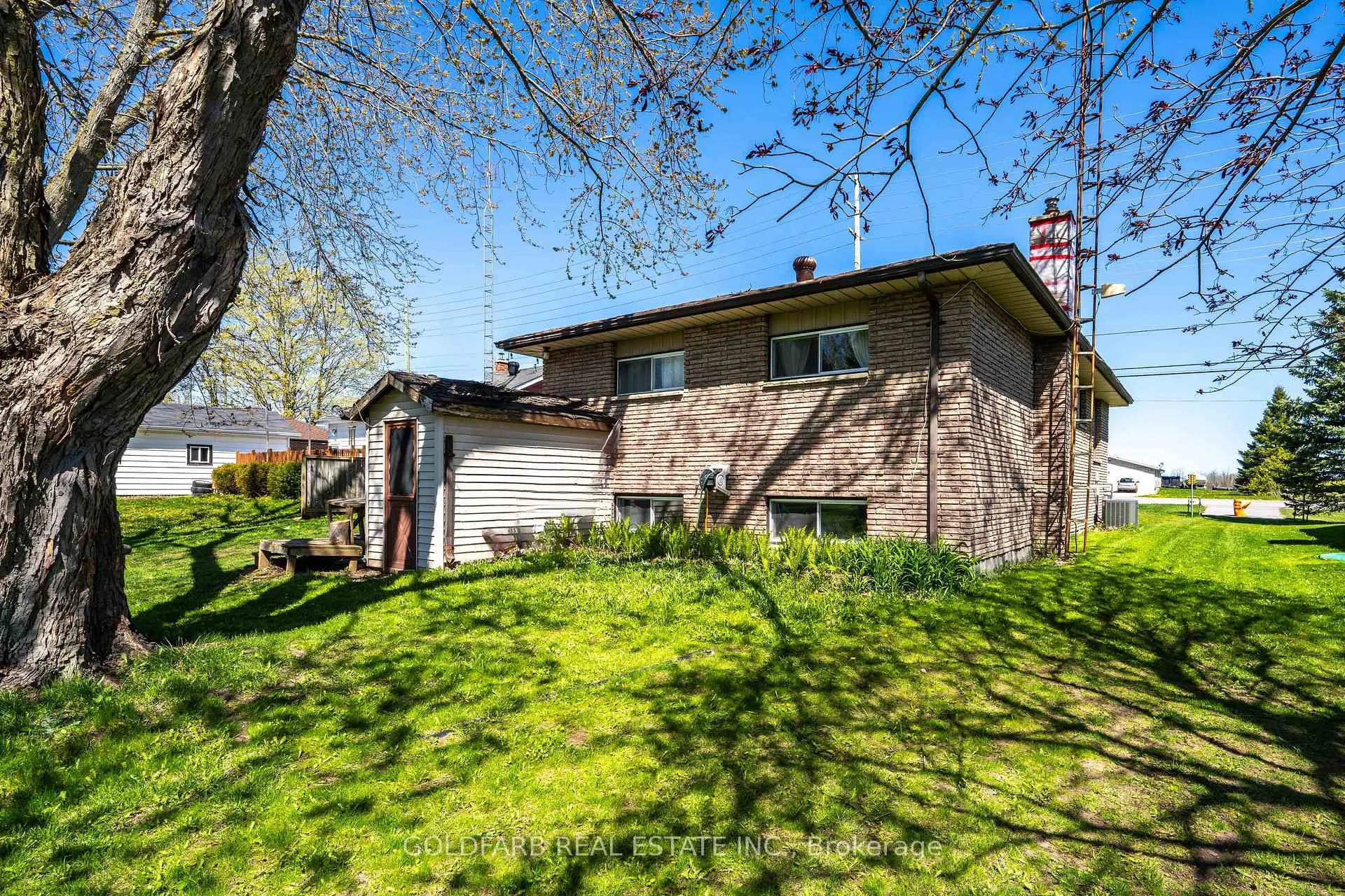 Photo 26 of 1635 Innisfil Beach Road, Innisfil, Alcona — HOMEH