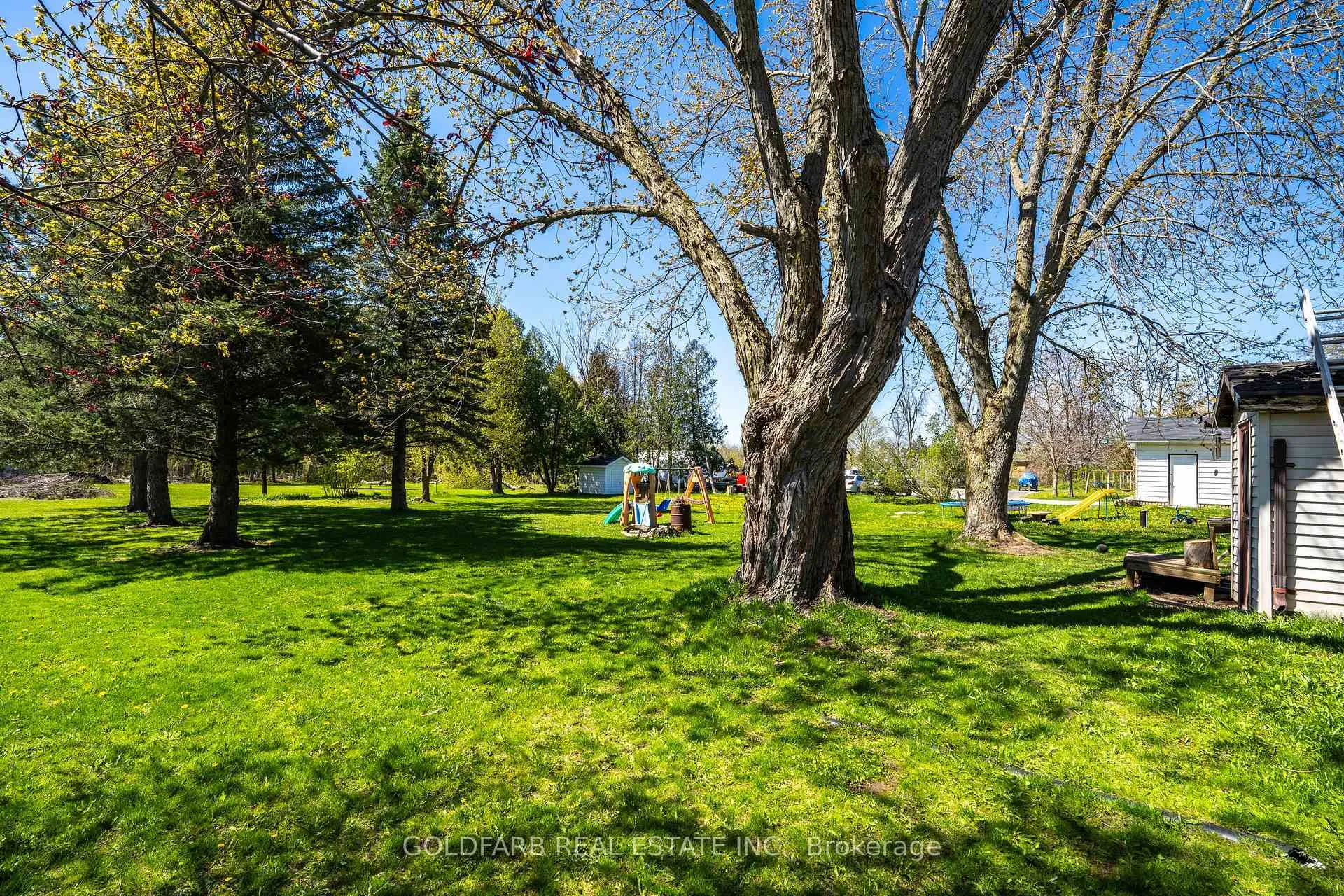 Photo 28 of 1635 Innisfil Beach Road, Innisfil, Alcona — HOMEH