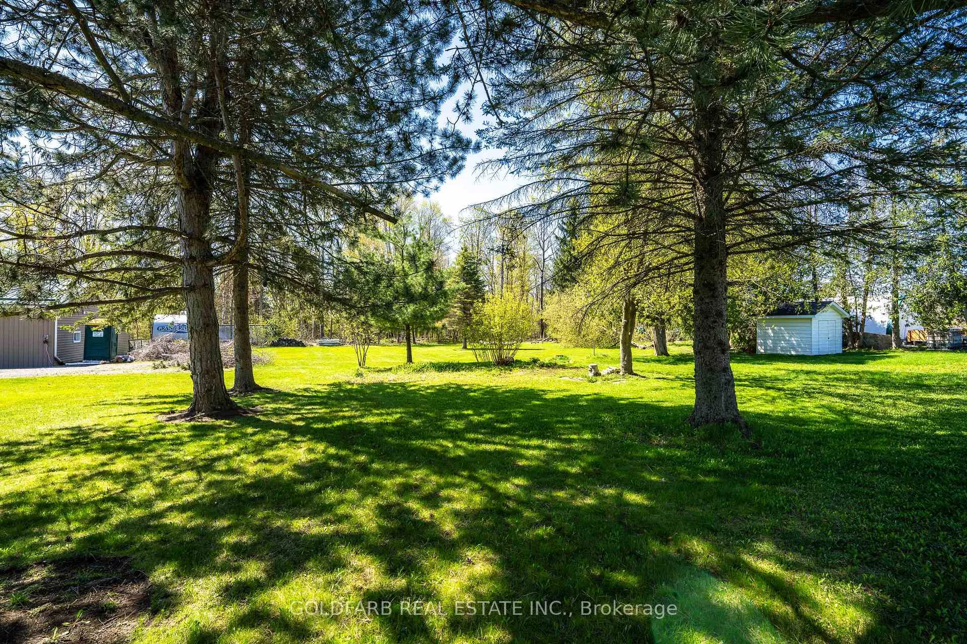 Photo 29 of 1635 Innisfil Beach Road, Innisfil, Alcona — HOMEH