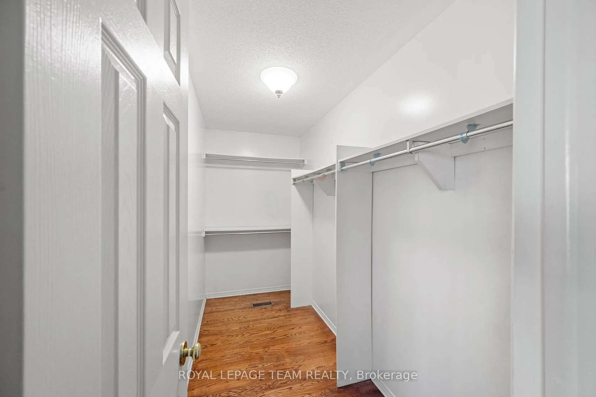 Photo 35 of 6526 Tooney Drive, Ottawa, Orleans/Sunridge — HOMEH