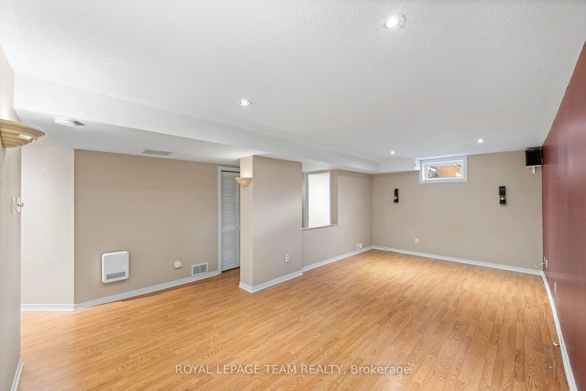 Photo 37 of 6526 Tooney Drive, Ottawa, Orleans/Sunridge — HOMEH