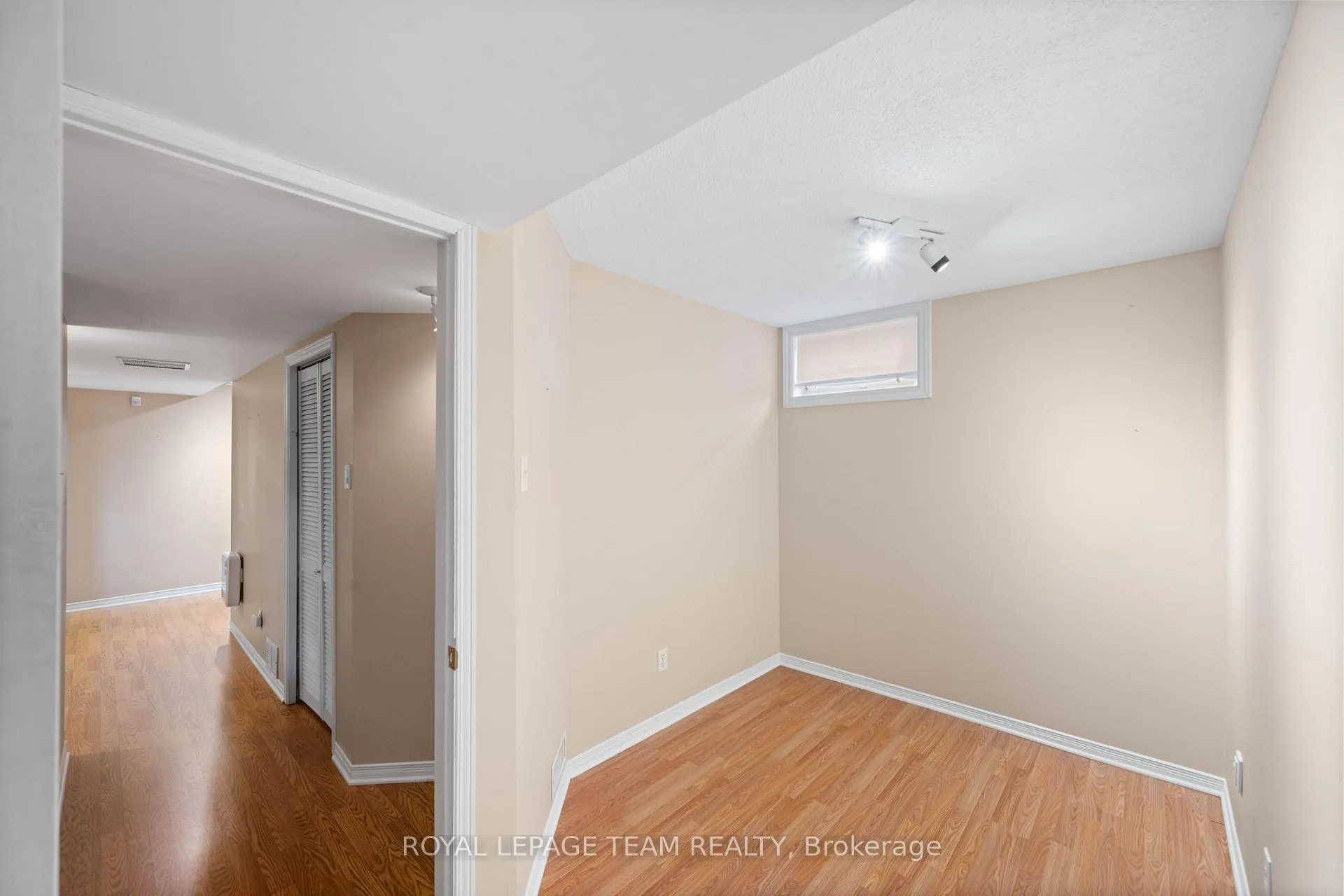 Photo 39 of 6526 Tooney Drive, Ottawa, Orleans/Sunridge — HOMEH