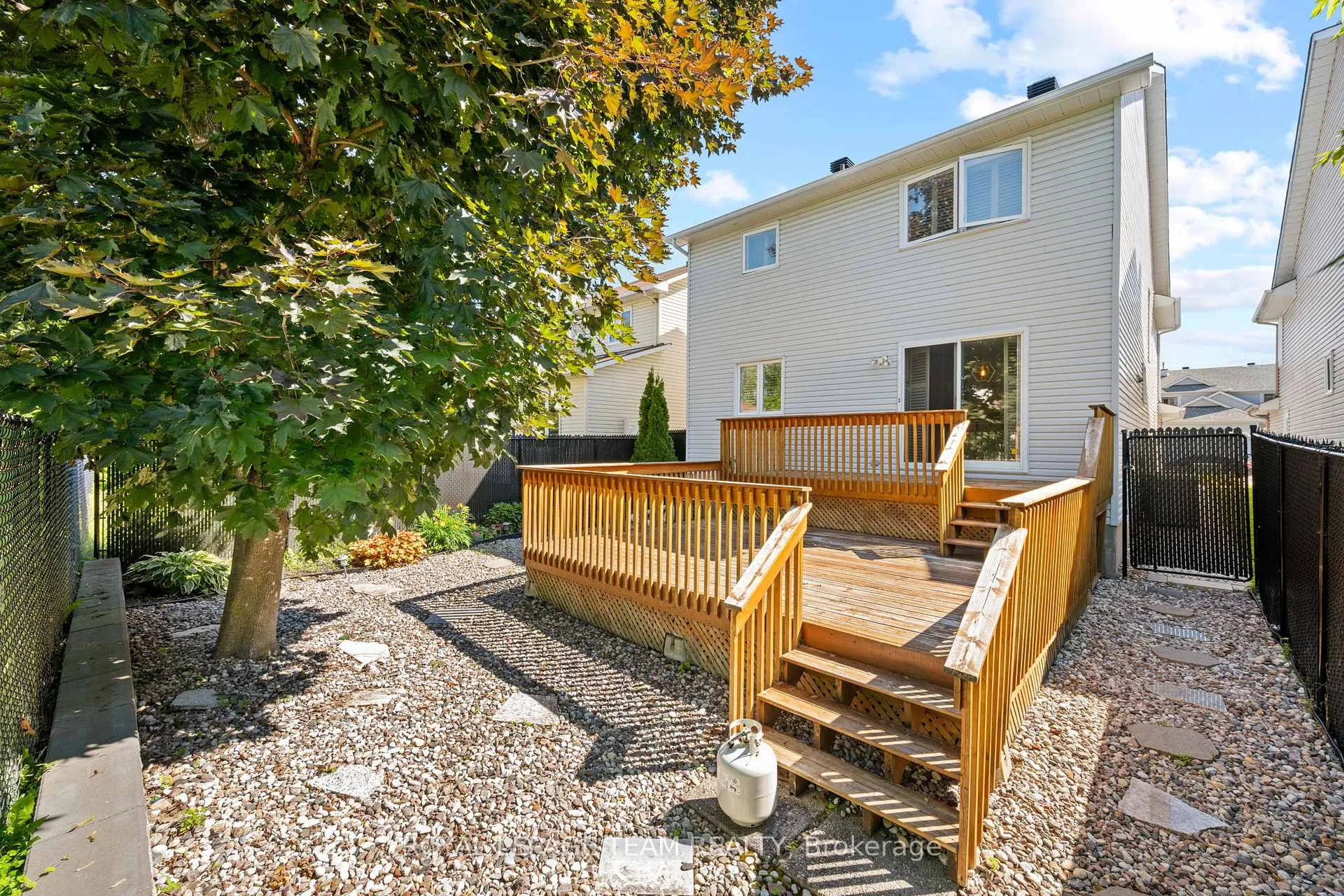 Photo 42 of 6526 Tooney Drive, Ottawa, Orleans/Sunridge — HOMEH
