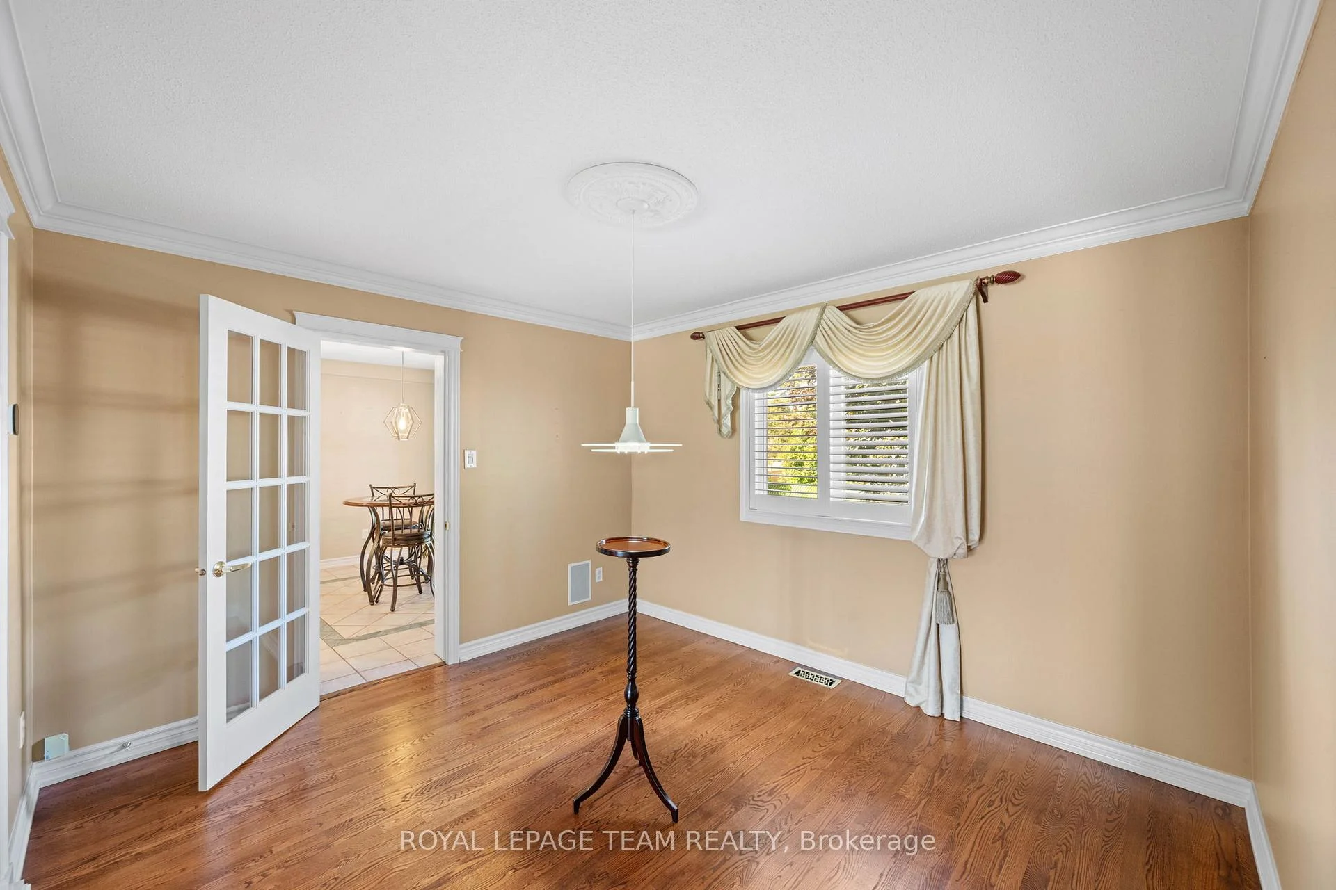 Photo 11 of 6526 Tooney Drive, Ottawa, Orleans/Sunridge — HOMEH