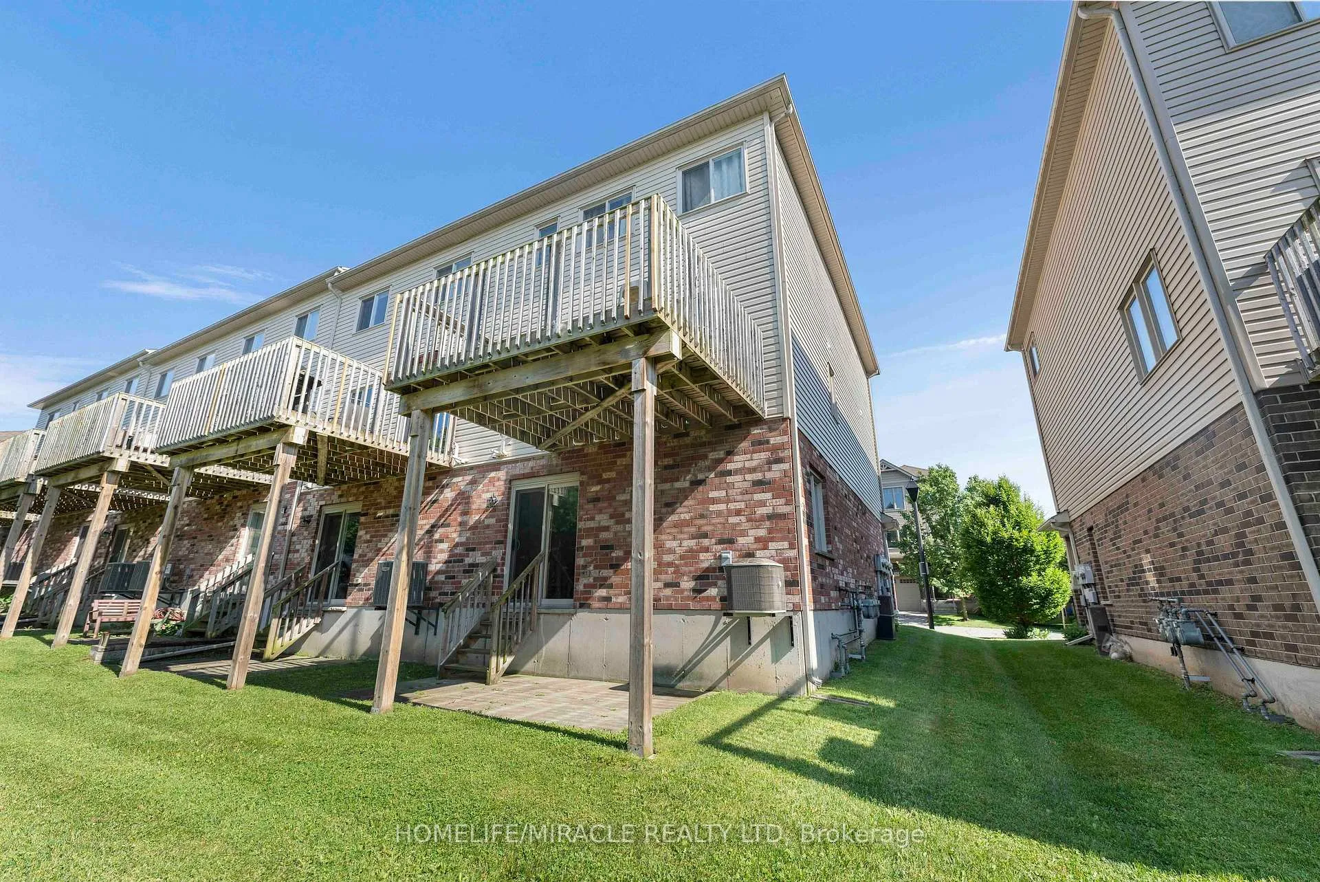 Photo 16 of Unit 93, 750 Lawrence Street, Cambridge, Preston Centre — HOMEH
