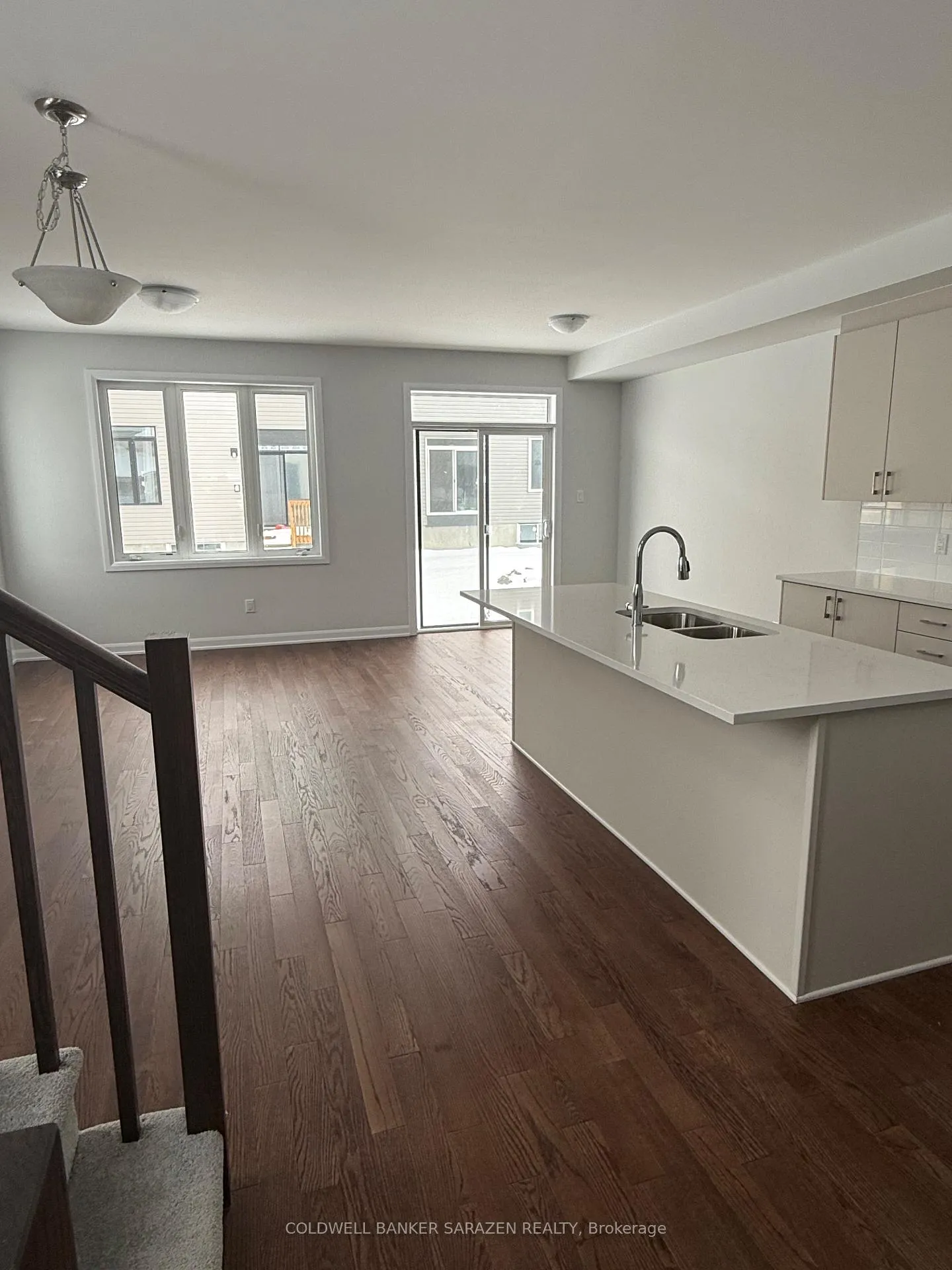 Photo 6 of 731 Fairline Row N, Ottawa, Kanata - Emerald Meadows/Trailwest — HOMEH