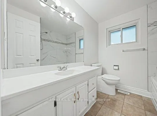 Photo 11 of 1206 Valentine Drive, Cambridge, Lang's Farm — HOMEH