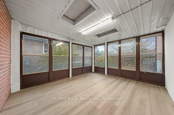 Photo 17 of 1206 Valentine Drive, Cambridge, Lang's Farm — HOMEH