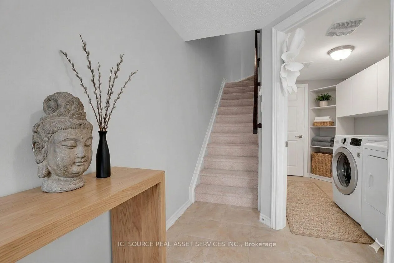 Photo 2 of 541 Ensatina Crescent, Ottawa, Barrhaven - Half Moon Bay — HOMEH