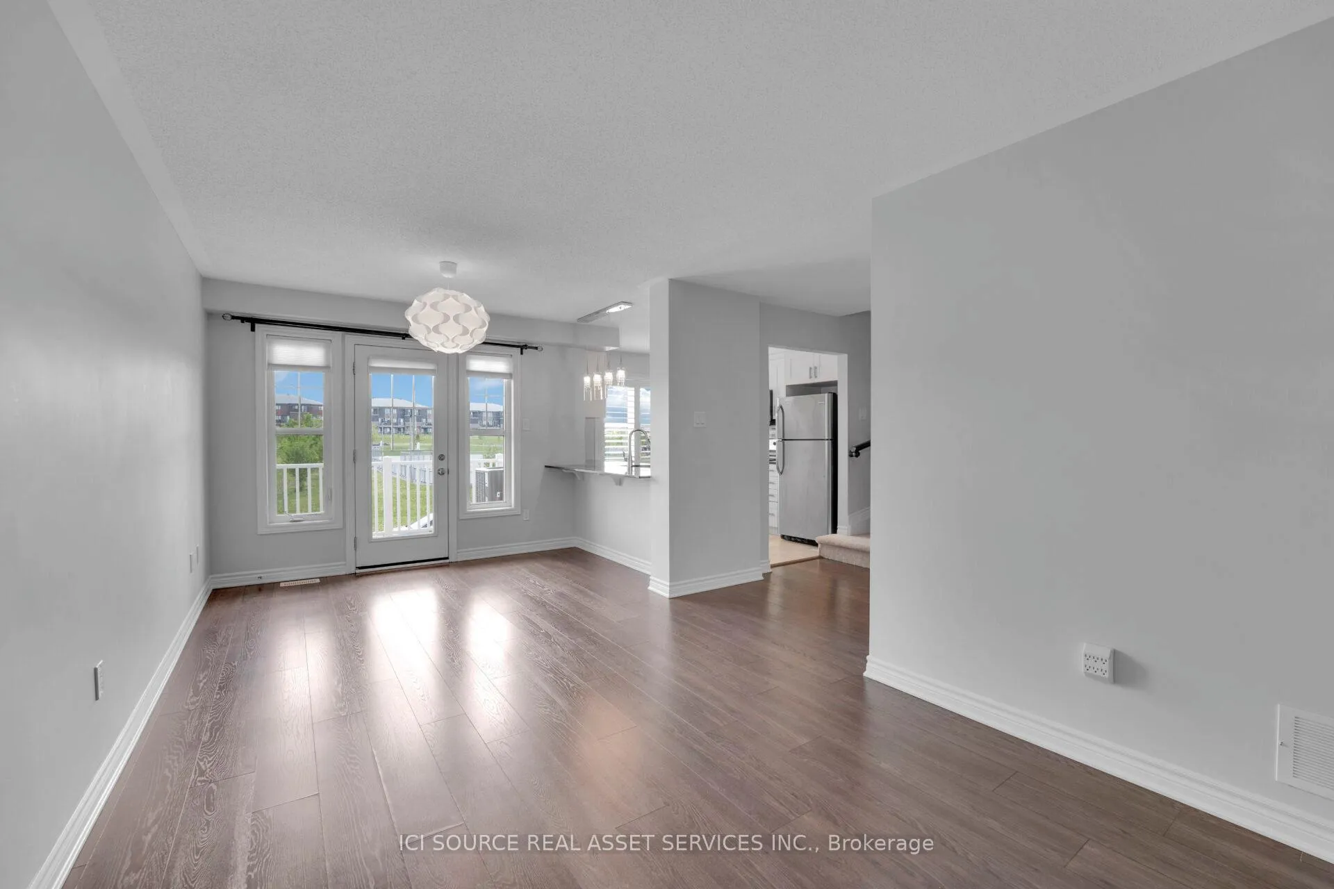 Photo 9 of 541 Ensatina Crescent, Ottawa, Barrhaven - Half Moon Bay — HOMEH