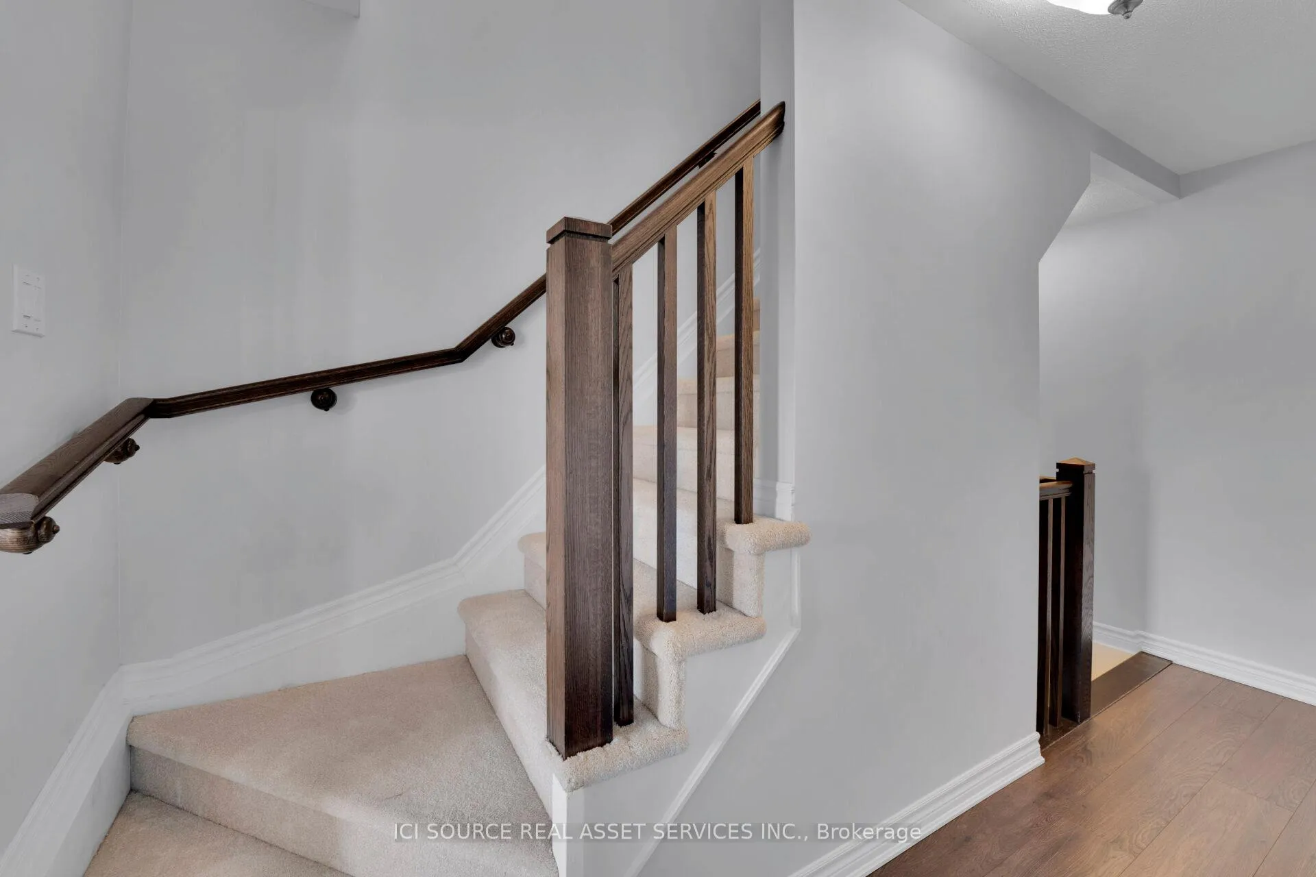 Photo 15 of 541 Ensatina Crescent, Ottawa, Barrhaven - Half Moon Bay — HOMEH