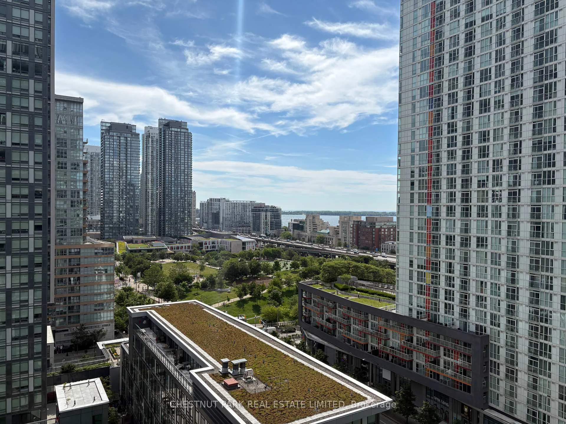 Photo 7 of Unit 1406, 170 Fort York Boulevard, Toronto, Waterfront Communities — HOMEH