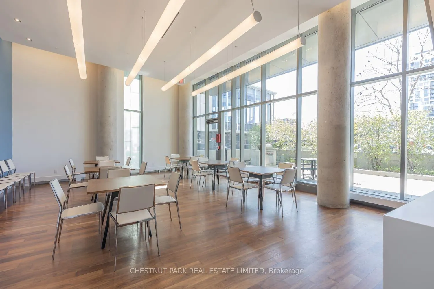 Photo 12 of Unit 1406, 170 Fort York Boulevard, Toronto, Waterfront Communities — HOMEH