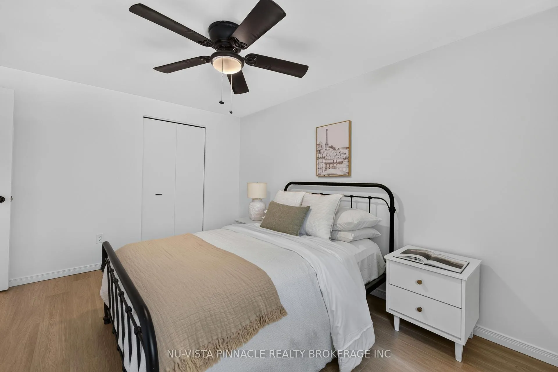 Photo 30 of 28 Edgemere Crescent, London, South T — HOMEH