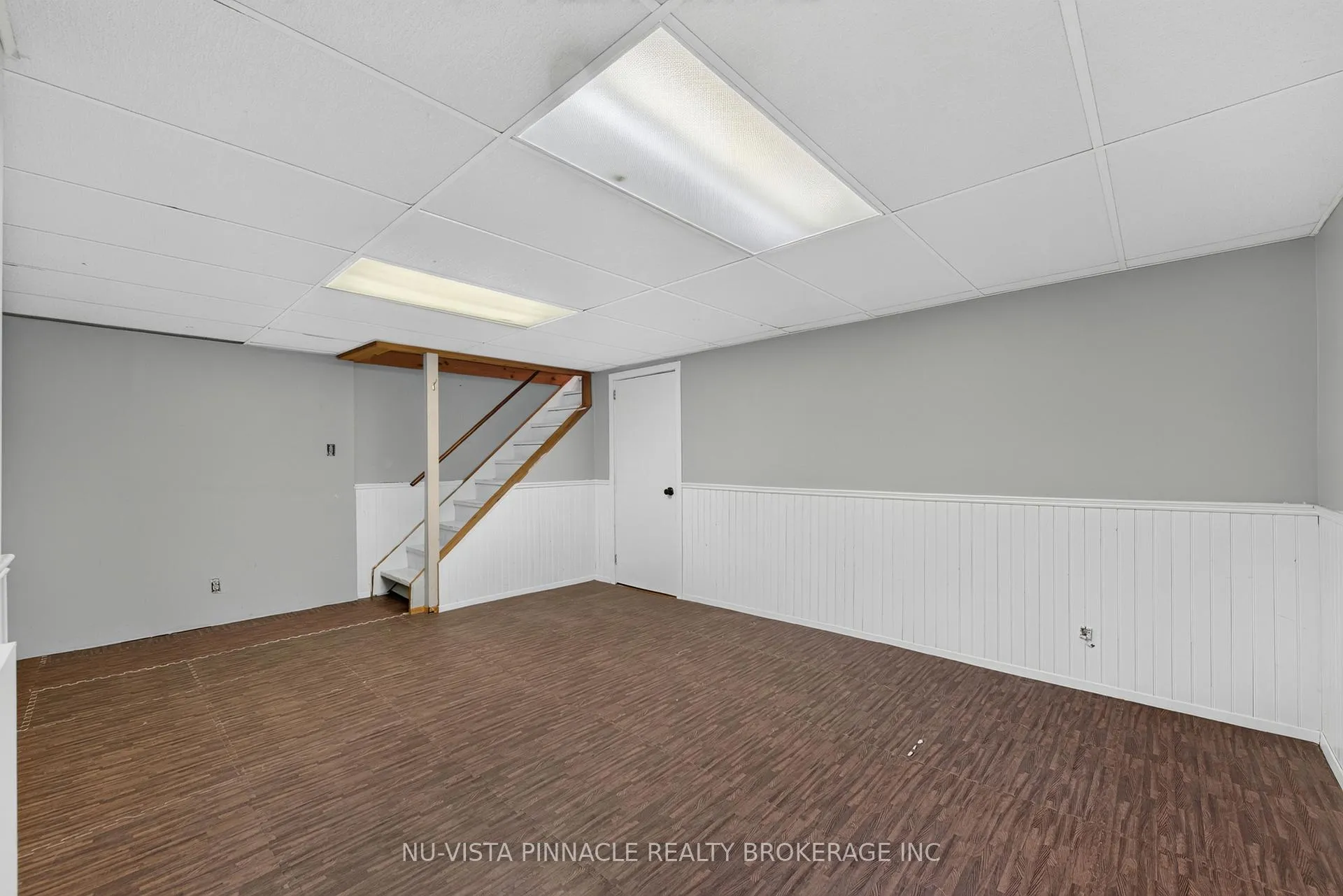 Photo 31 of 28 Edgemere Crescent, London, South T — HOMEH