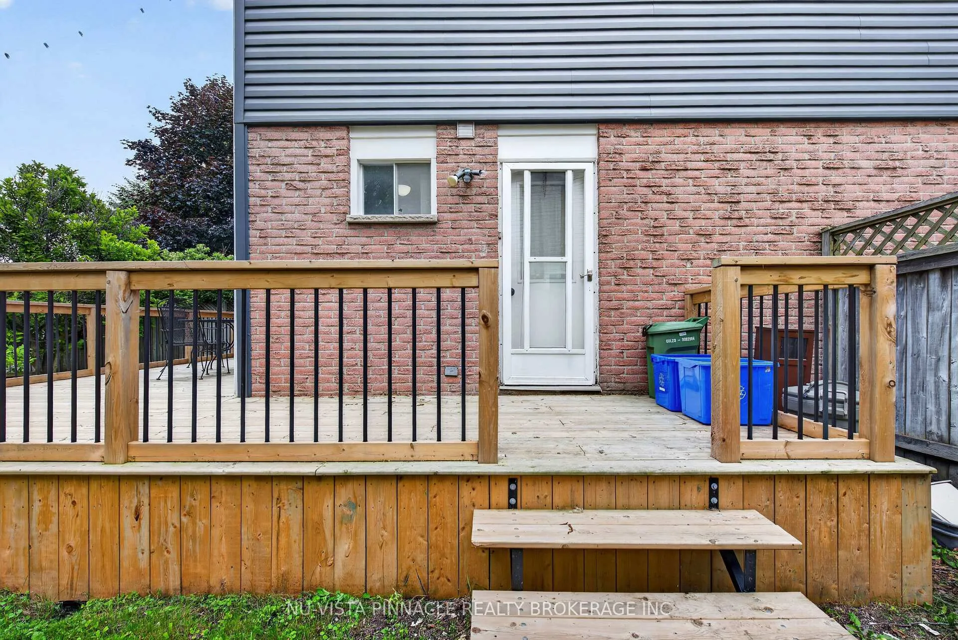 Photo 45 of 28 Edgemere Crescent, London, South T — HOMEH
