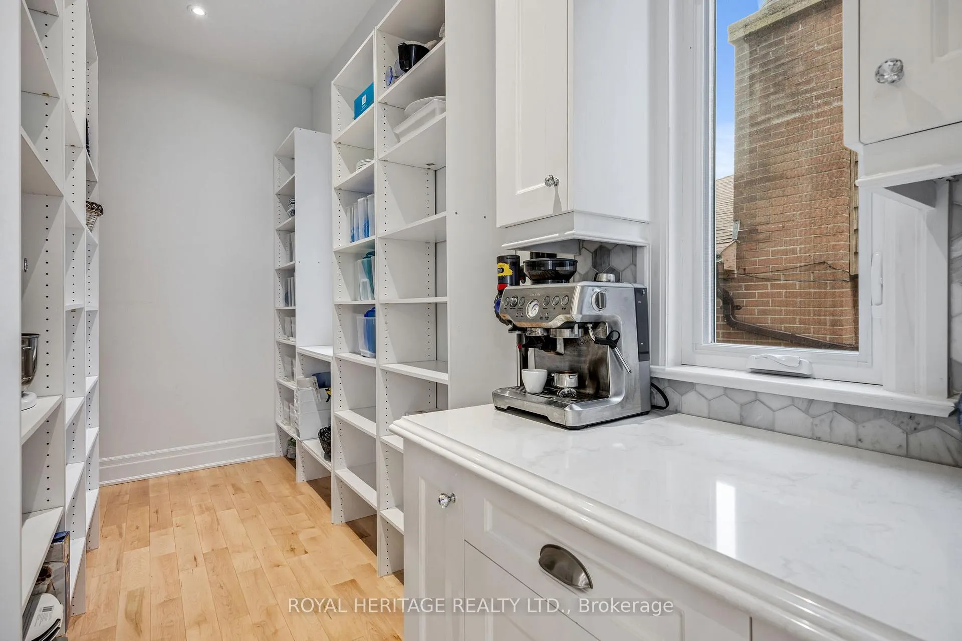 Photo 28 of 968 Essa Crescent, Pickering, West Shore — HOMEH