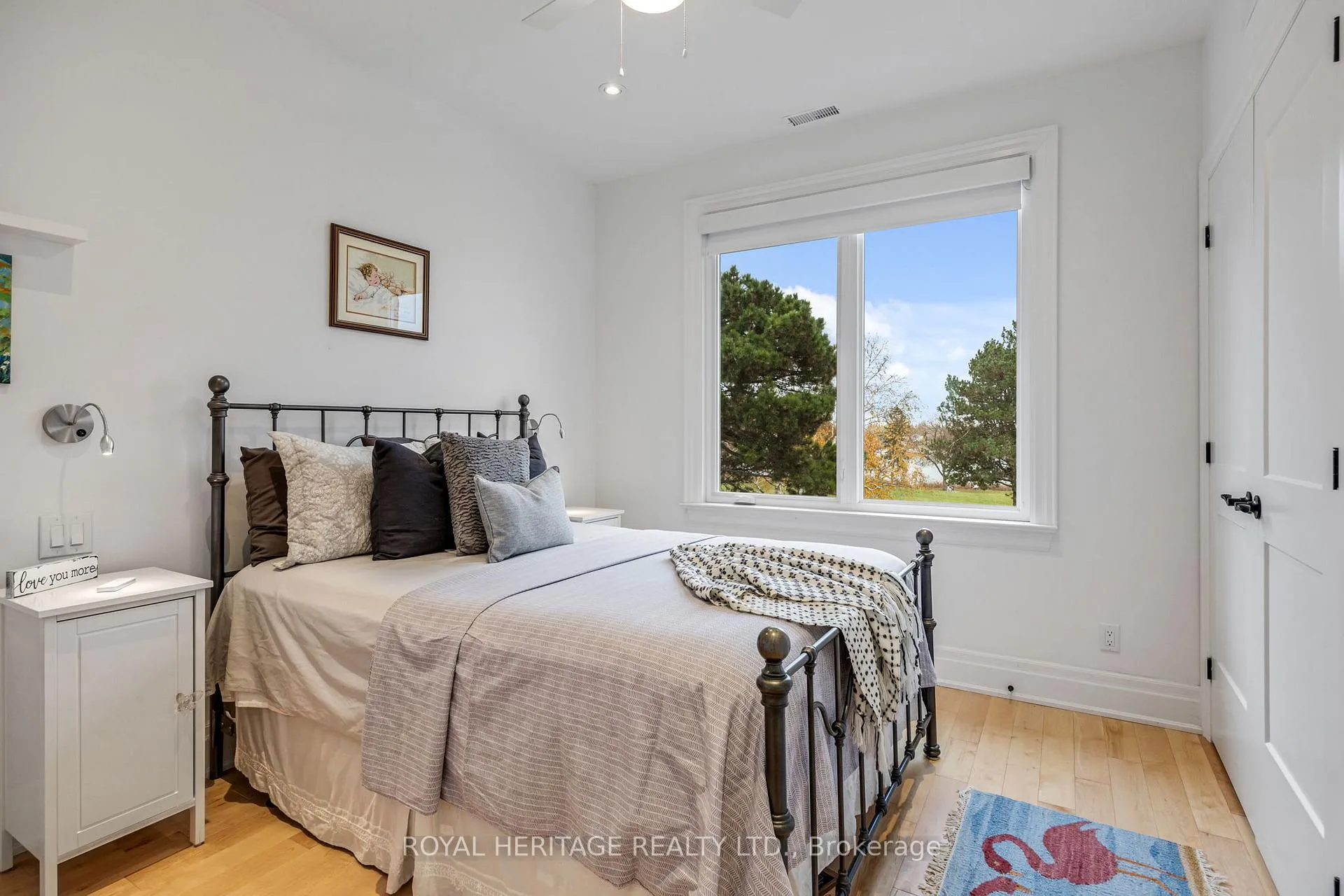 Photo 40 of 968 Essa Crescent, Pickering, West Shore — HOMEH