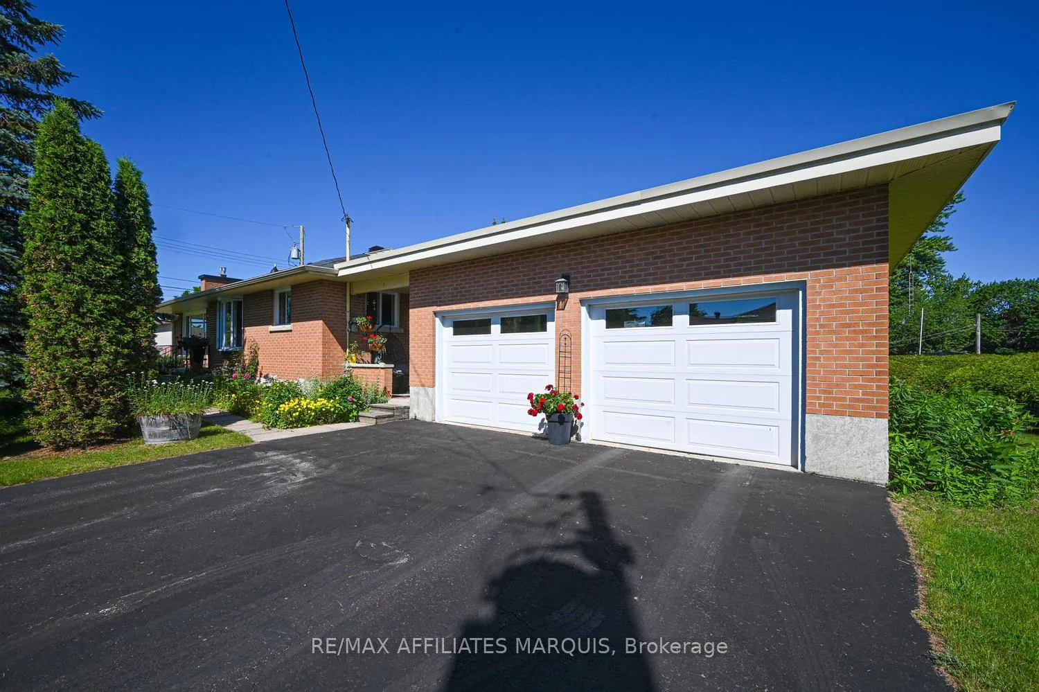 Photo 5 of 7 Ontario Street, Smiths Falls, Smiths Falls — HOMEH