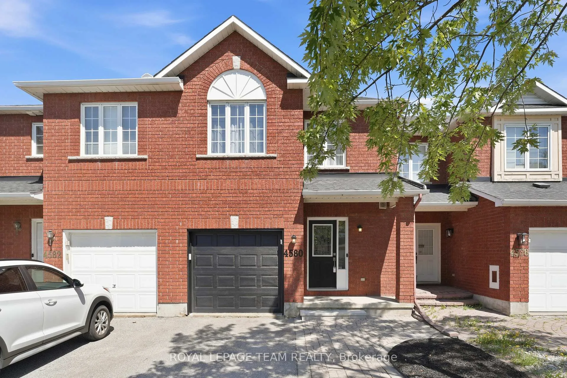 Photo 1 of 4580 Ogilvie Walk Crescent, Ottawa, Carson Grove — HOMEH