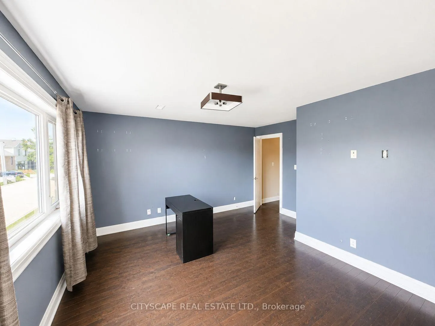 Photo 12 of 817 Cosburn Avenue, Toronto, Danforth Village-East York — HOMEH