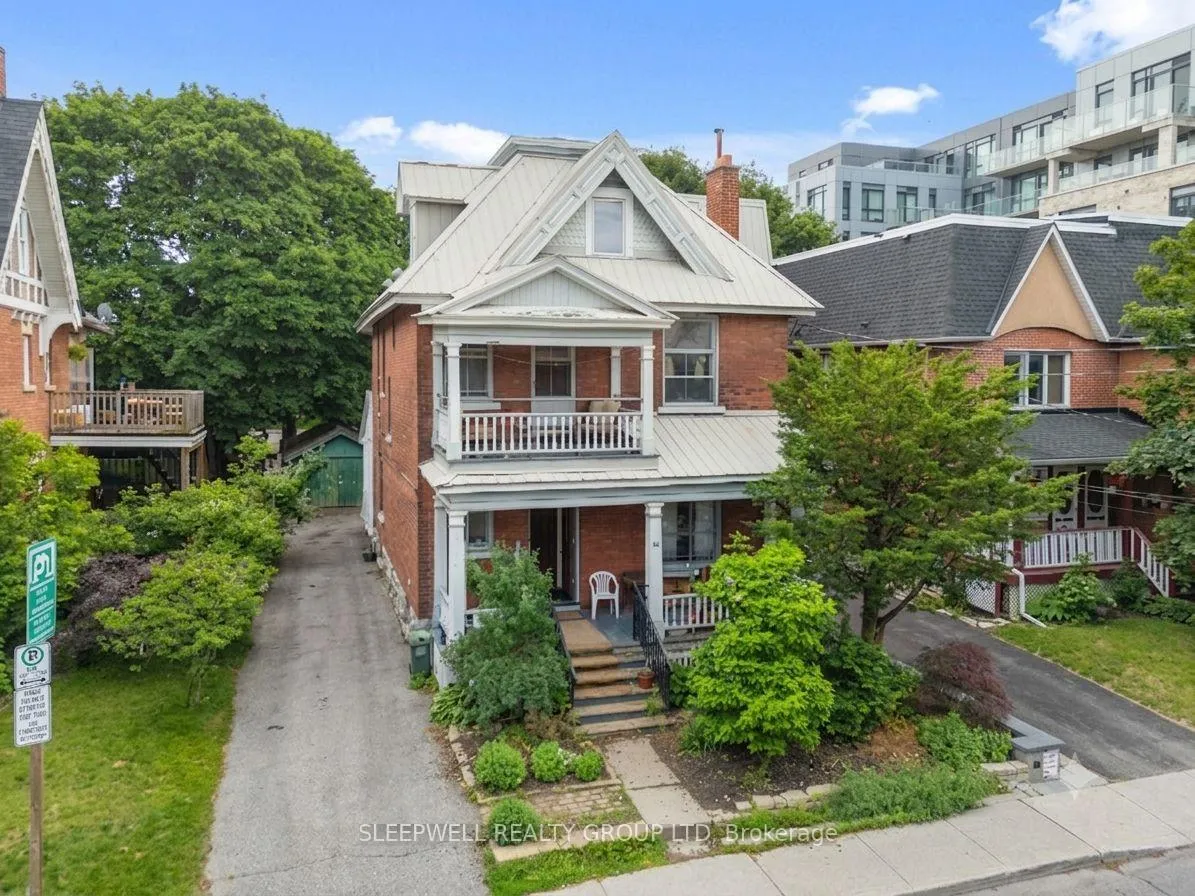 Photo of 86 Fourth Avenue