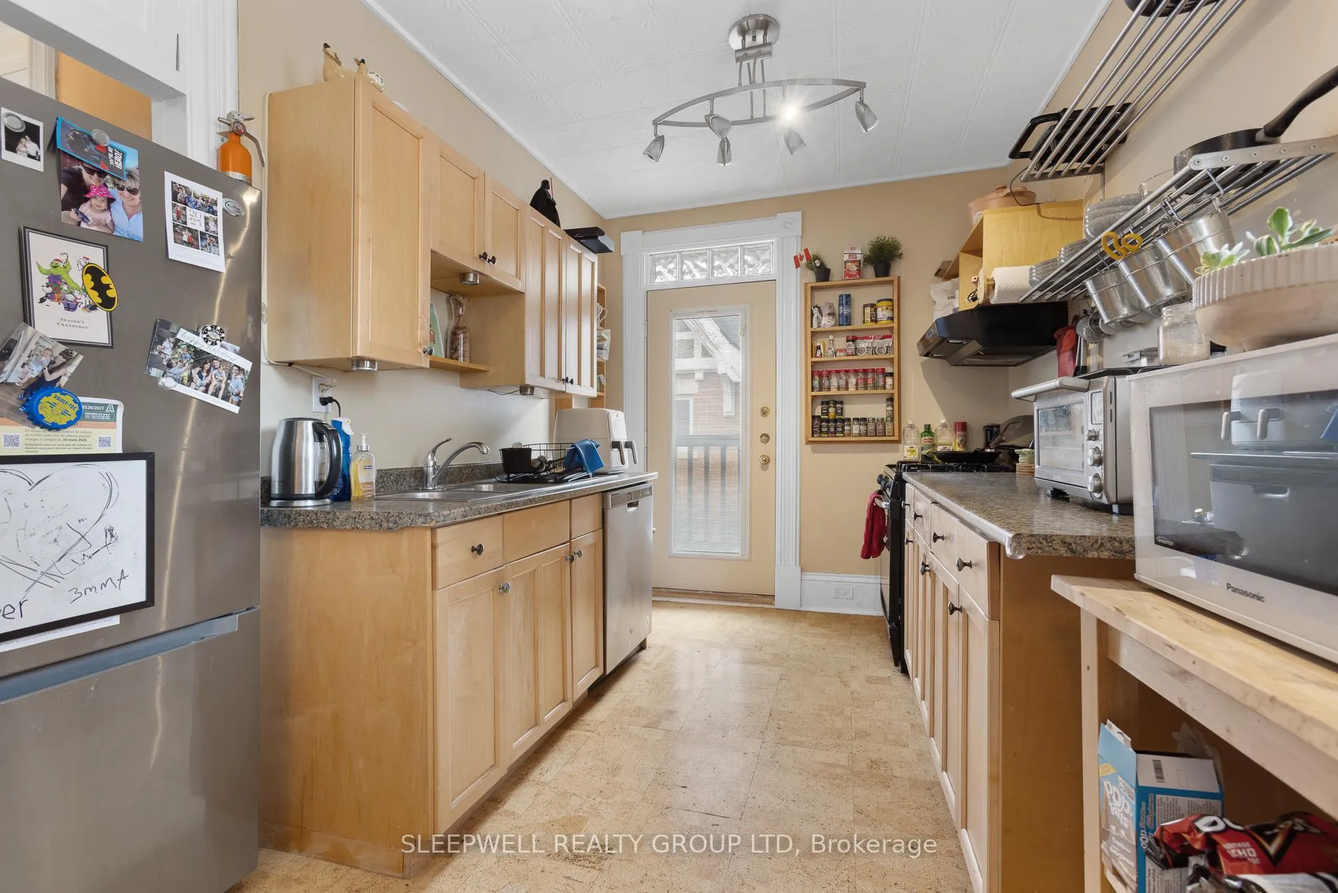 Photo 3 of 86 Fourth Avenue, Ottawa, Glebe — HOMEH