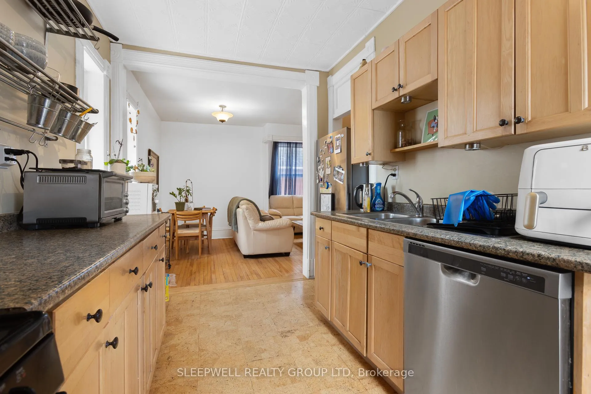 Photo 4 of 86 Fourth Avenue, Ottawa, Glebe — HOMEH