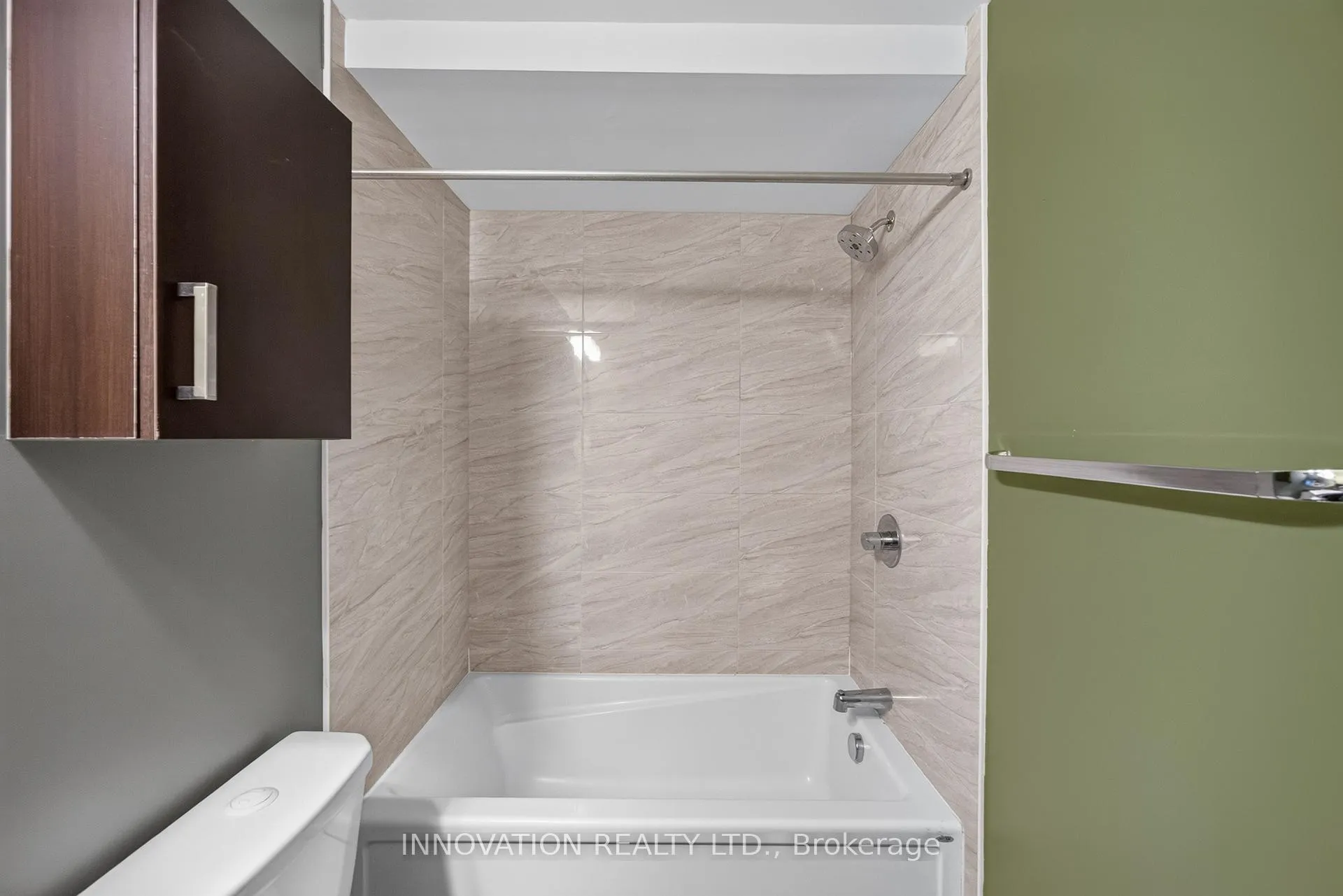 Photo 15 of 319 Big Sky Private, Ottawa, Leitrim — HOMEH