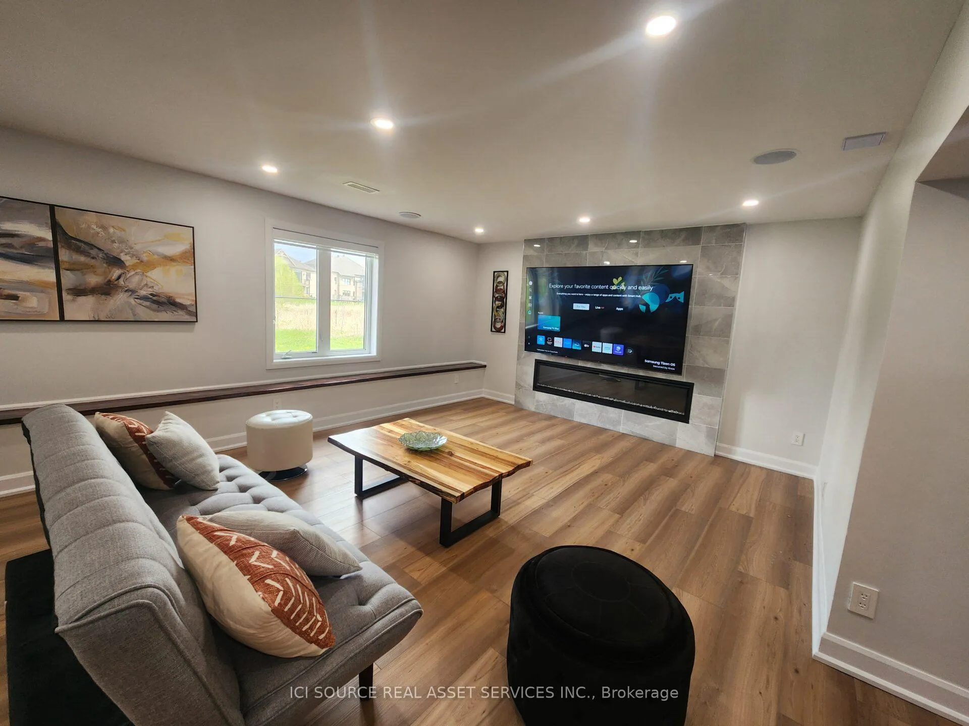 Photo 30 of 733 Coast Circle, Ottawa, Mahogany Community — HOMEH