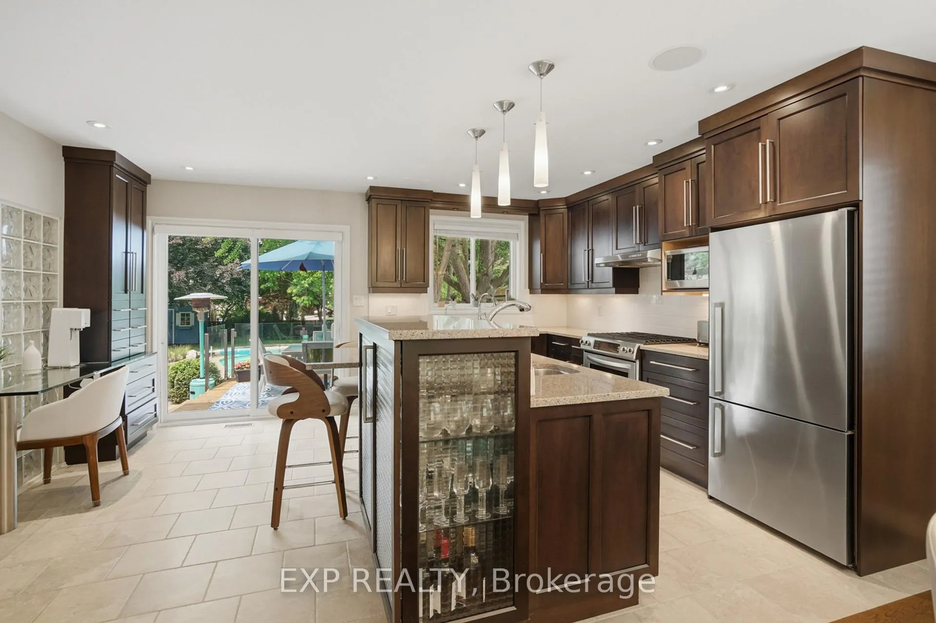 Photo 11 of 9 Boese Court, St. Catharines, Lakeshore — HOMEH