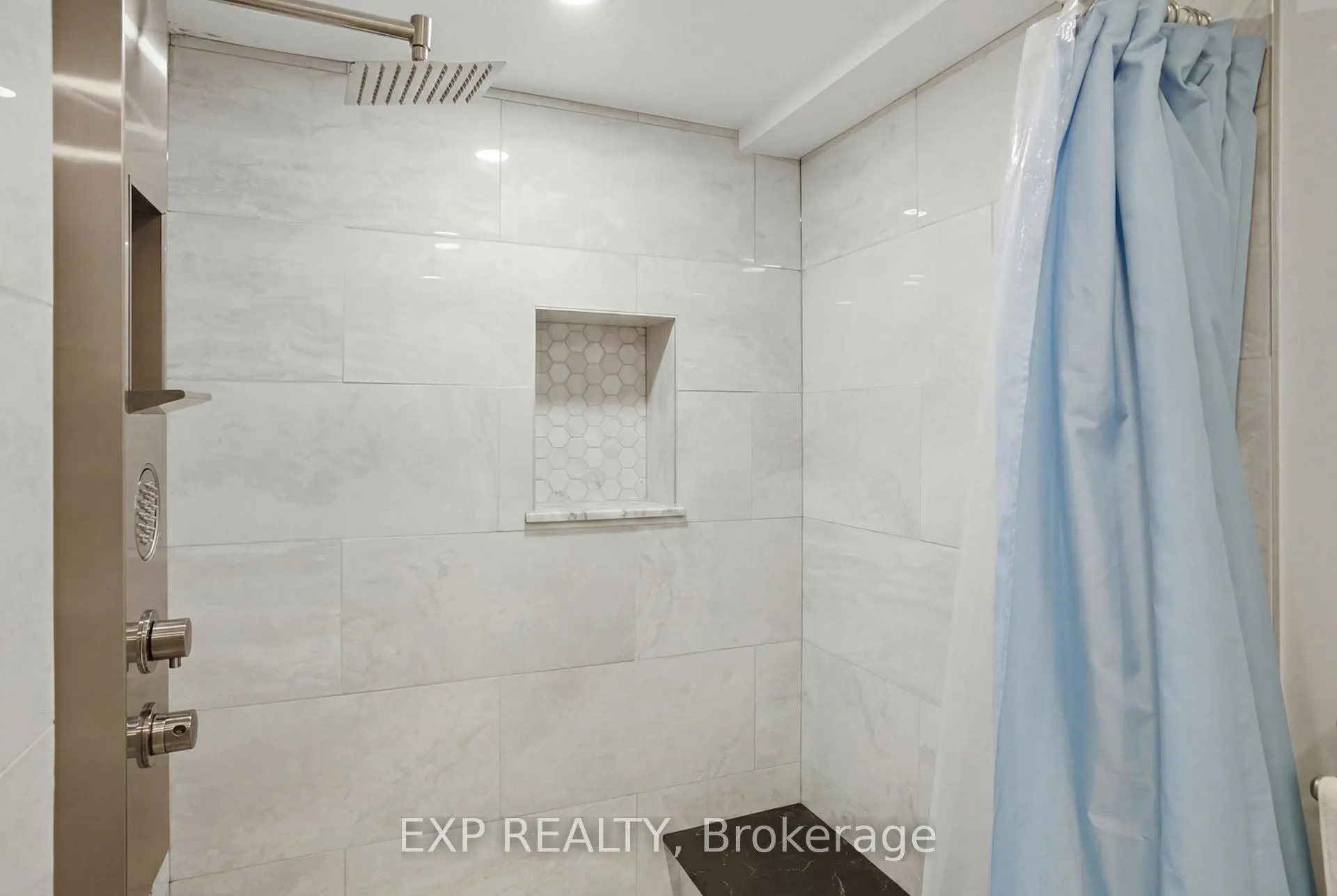 Photo 37 of 9 Boese Court, St. Catharines, Lakeshore — HOMEH